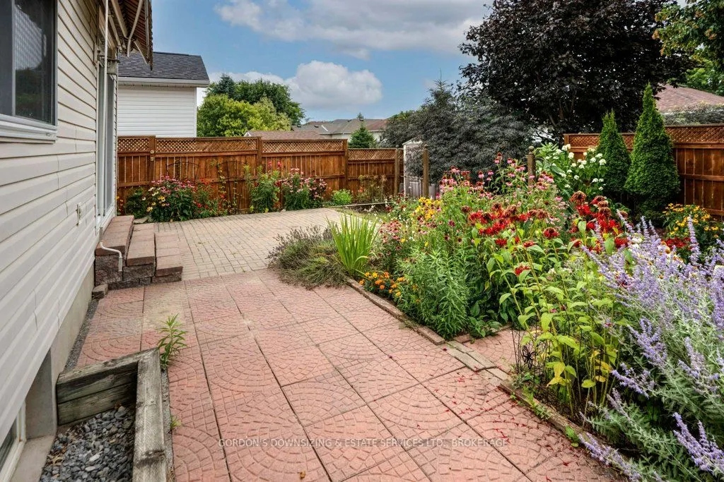 303 Cavendish Crescent