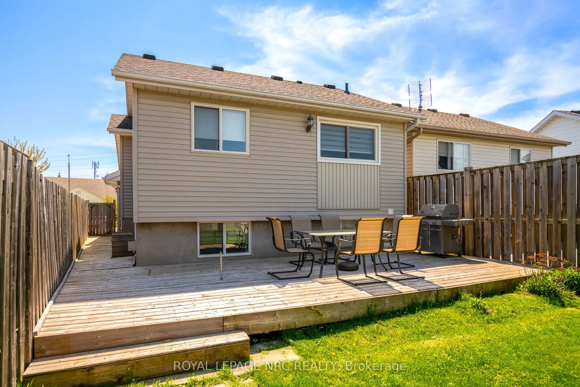 7707 Cortina Crescent