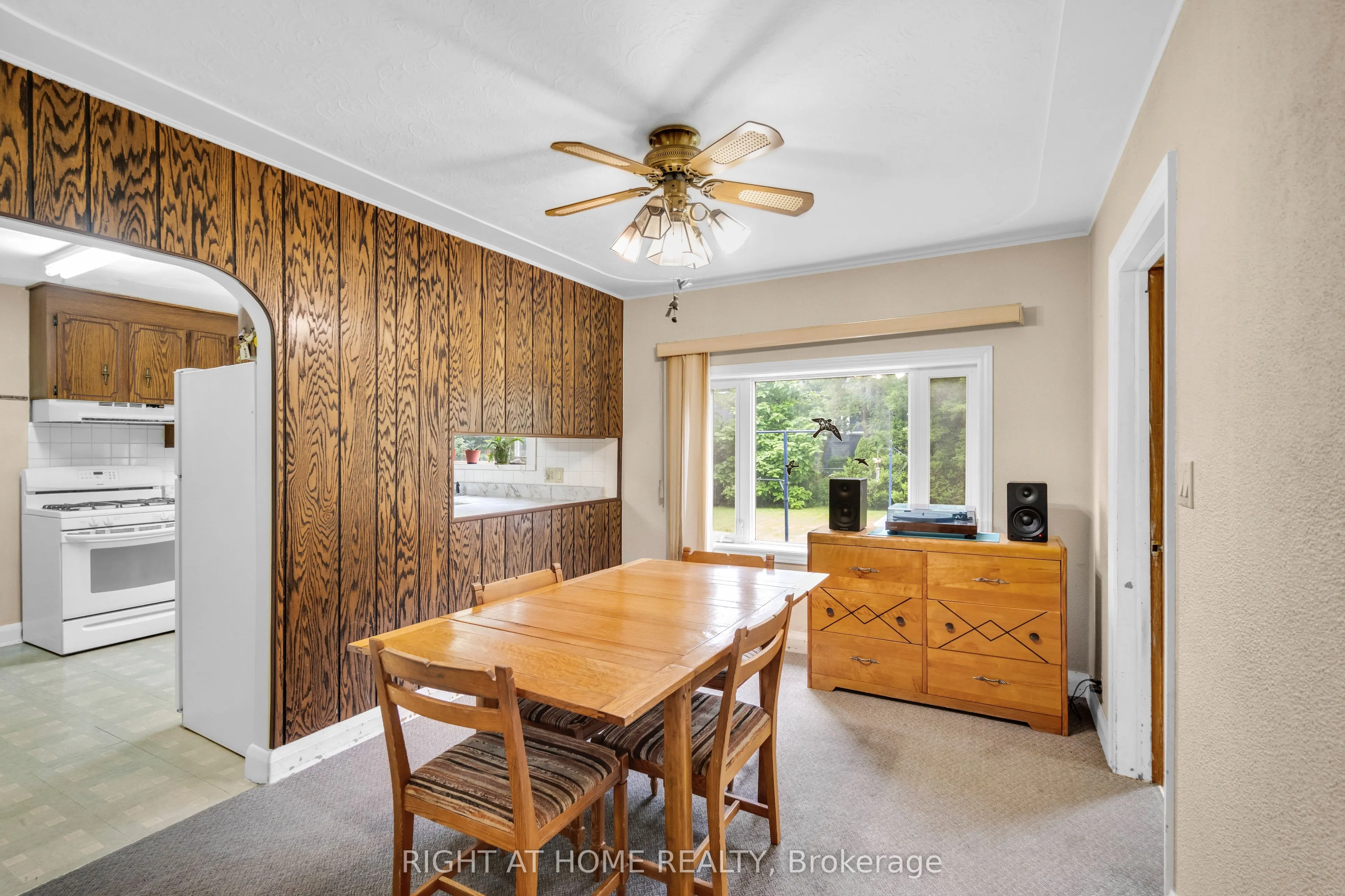 265 Fiddlers Green Road