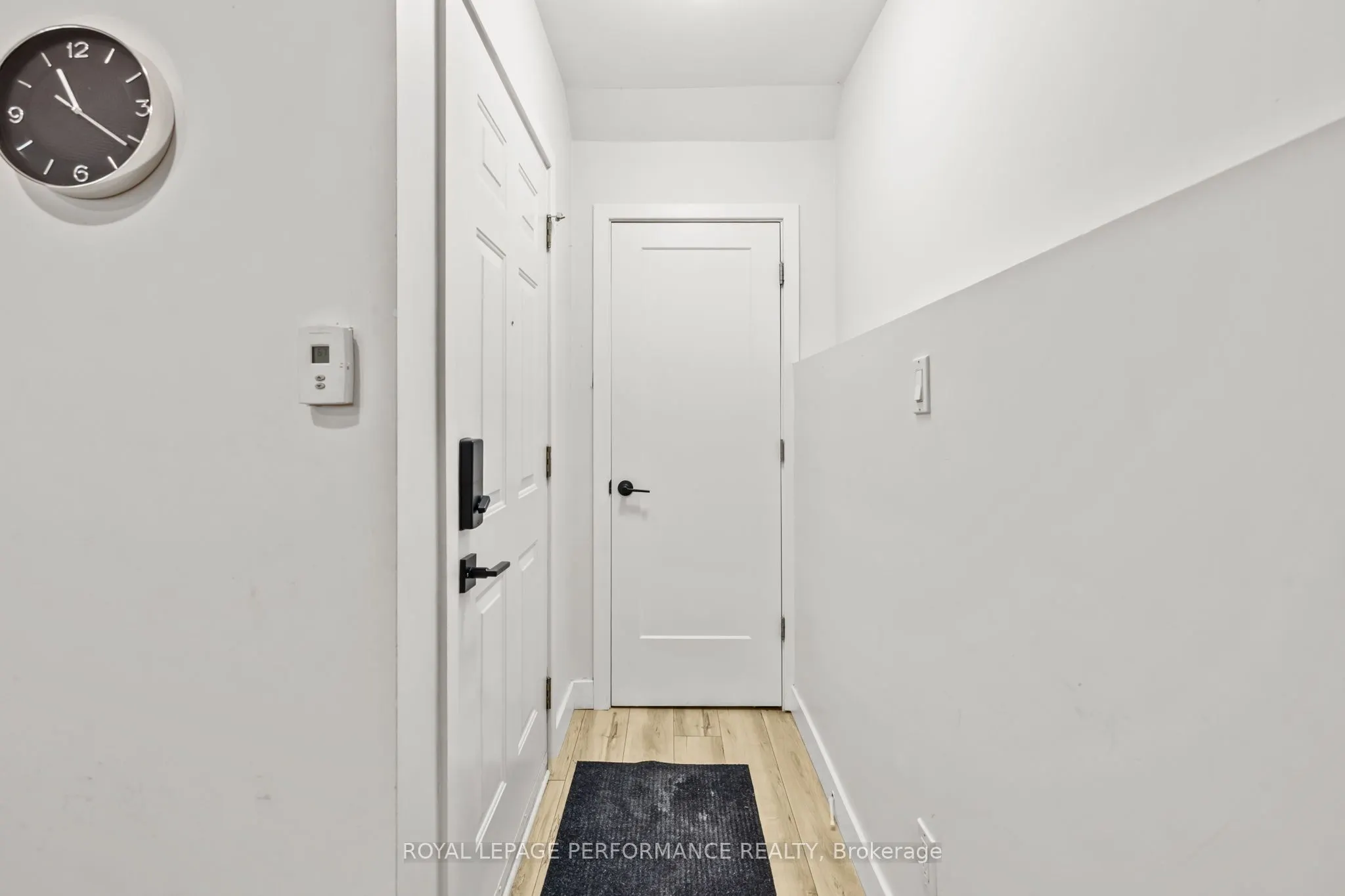75 LAPOINTE Boulevard, #1C