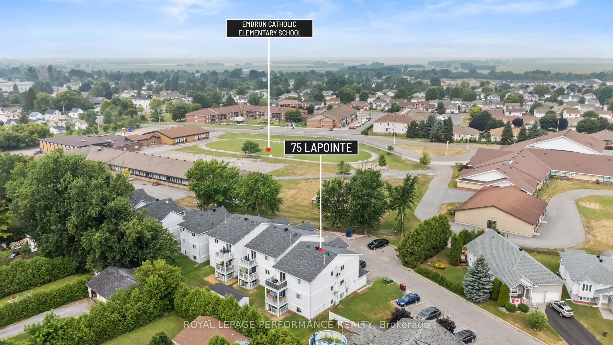 75 LAPOINTE Boulevard, #1C