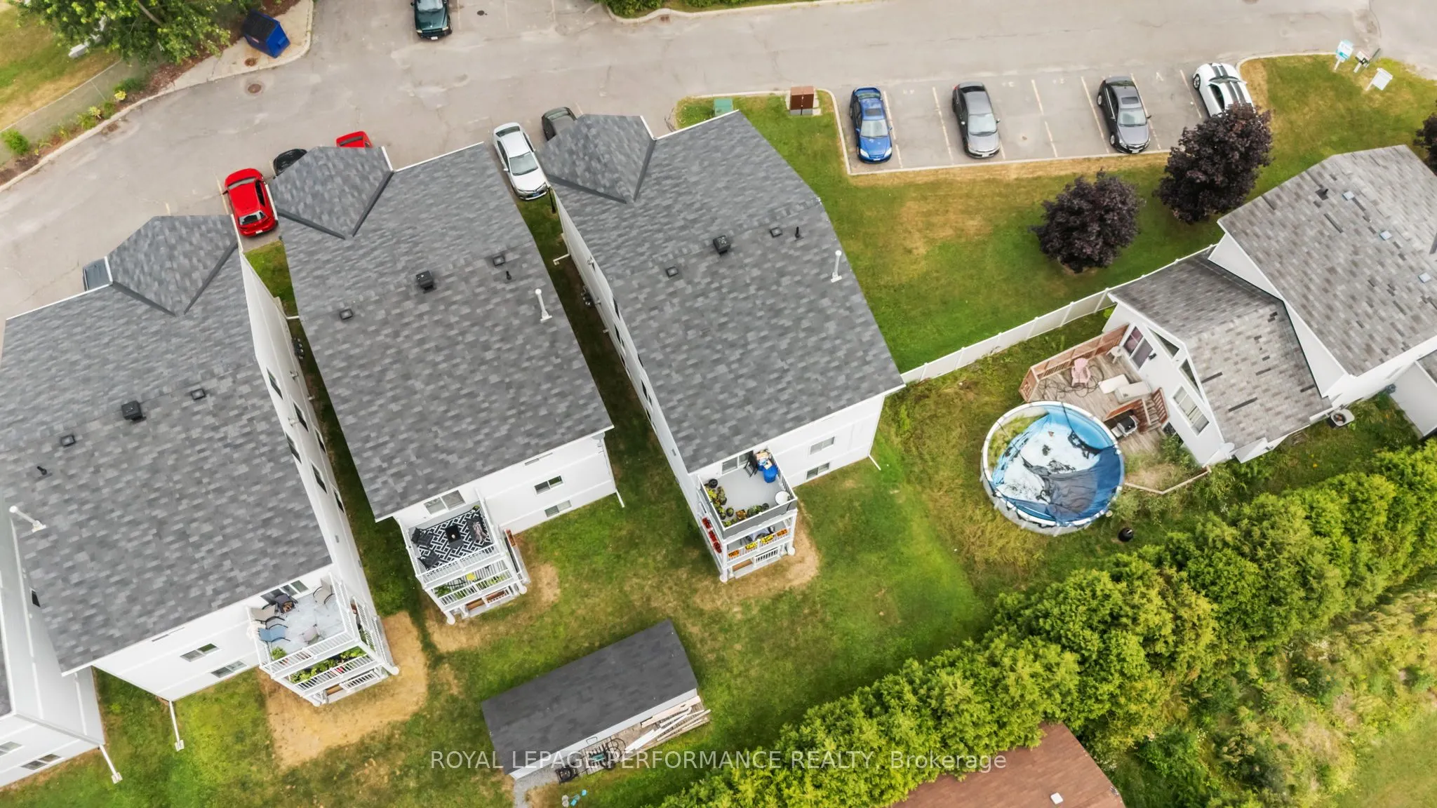 75 LAPOINTE Boulevard, #1C