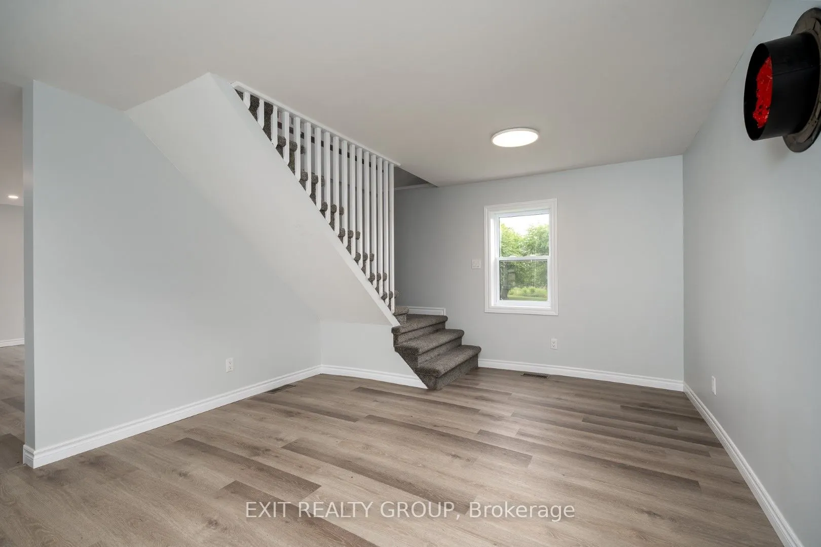 169 East Hungerford Road
