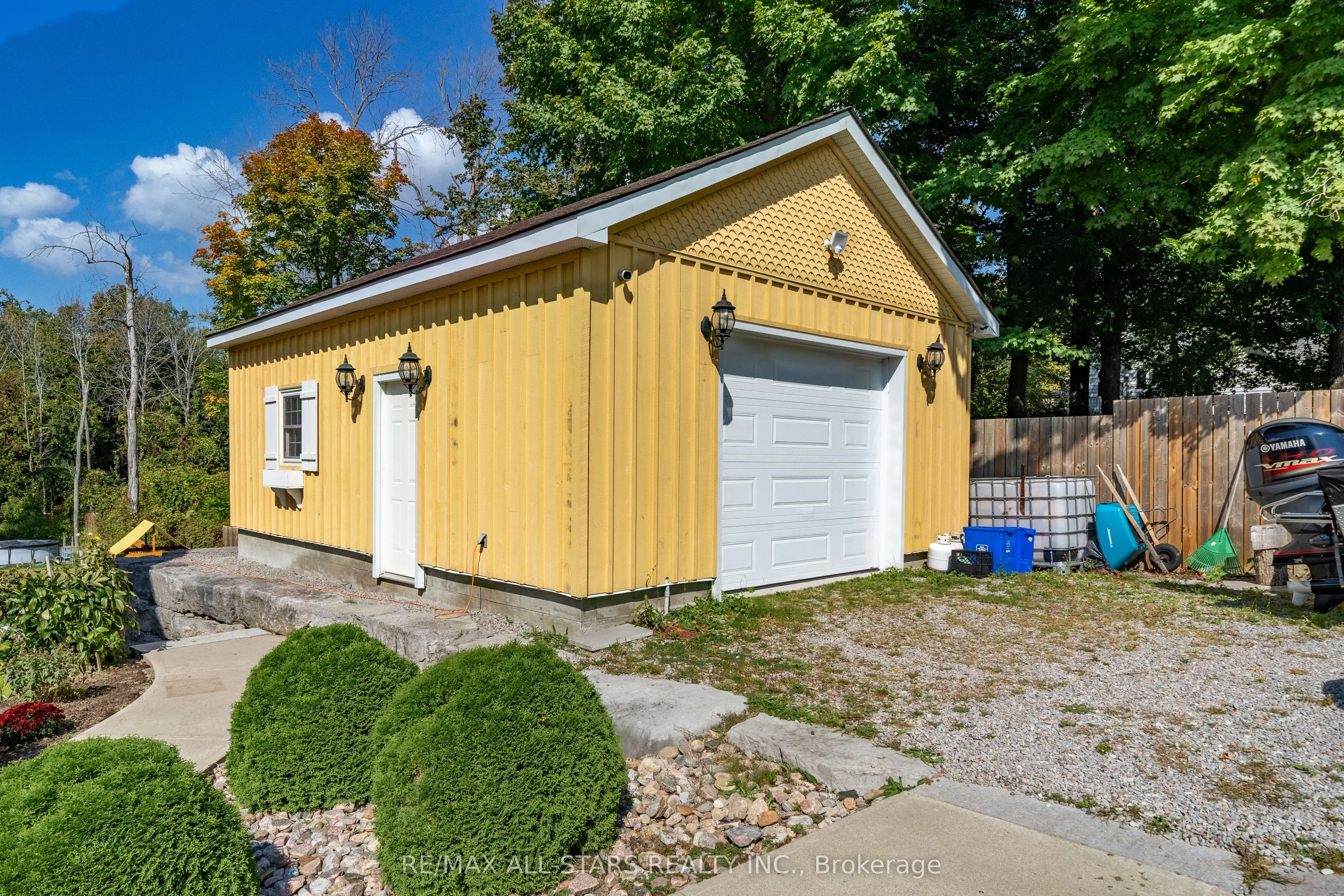 18 BLYTHE SHORE Road