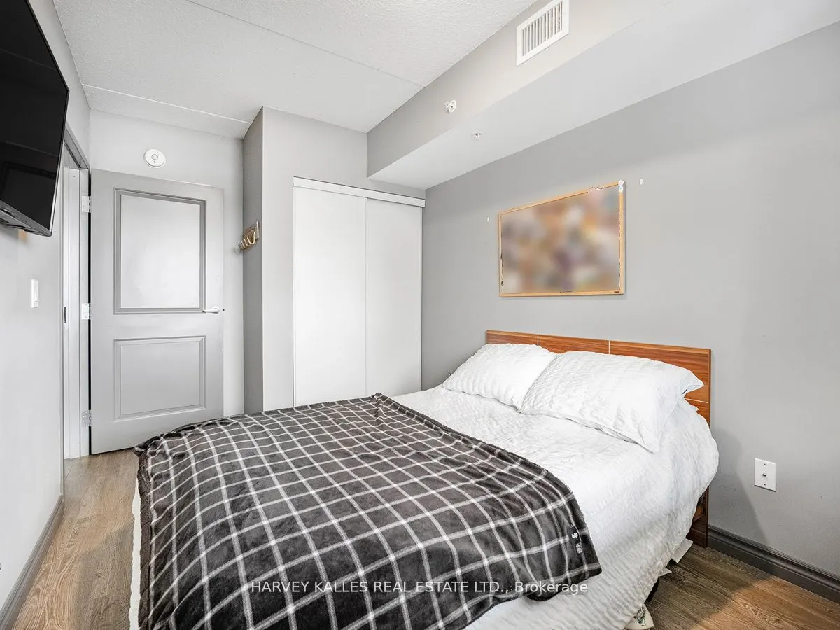 321 Spruce Street, #709