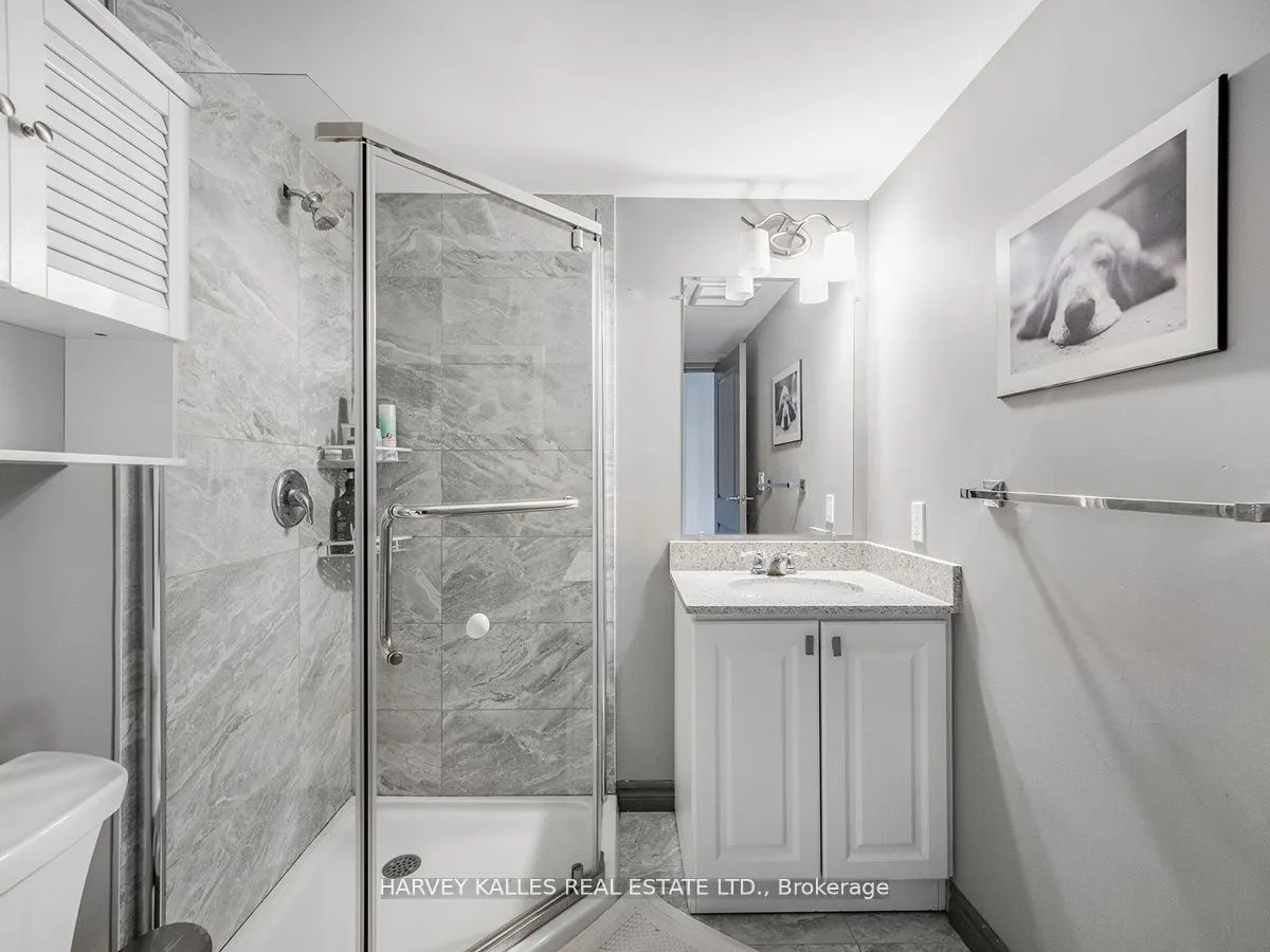 321 Spruce Street, #709