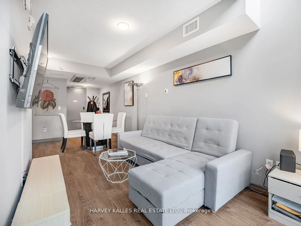 321 Spruce Street, #709