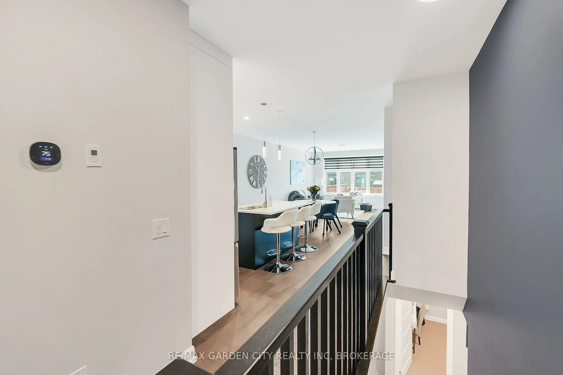 3 Campbell Street