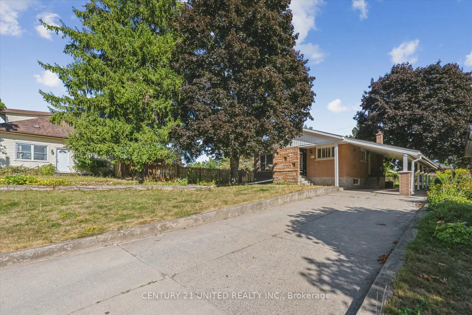 521 Raymond Street