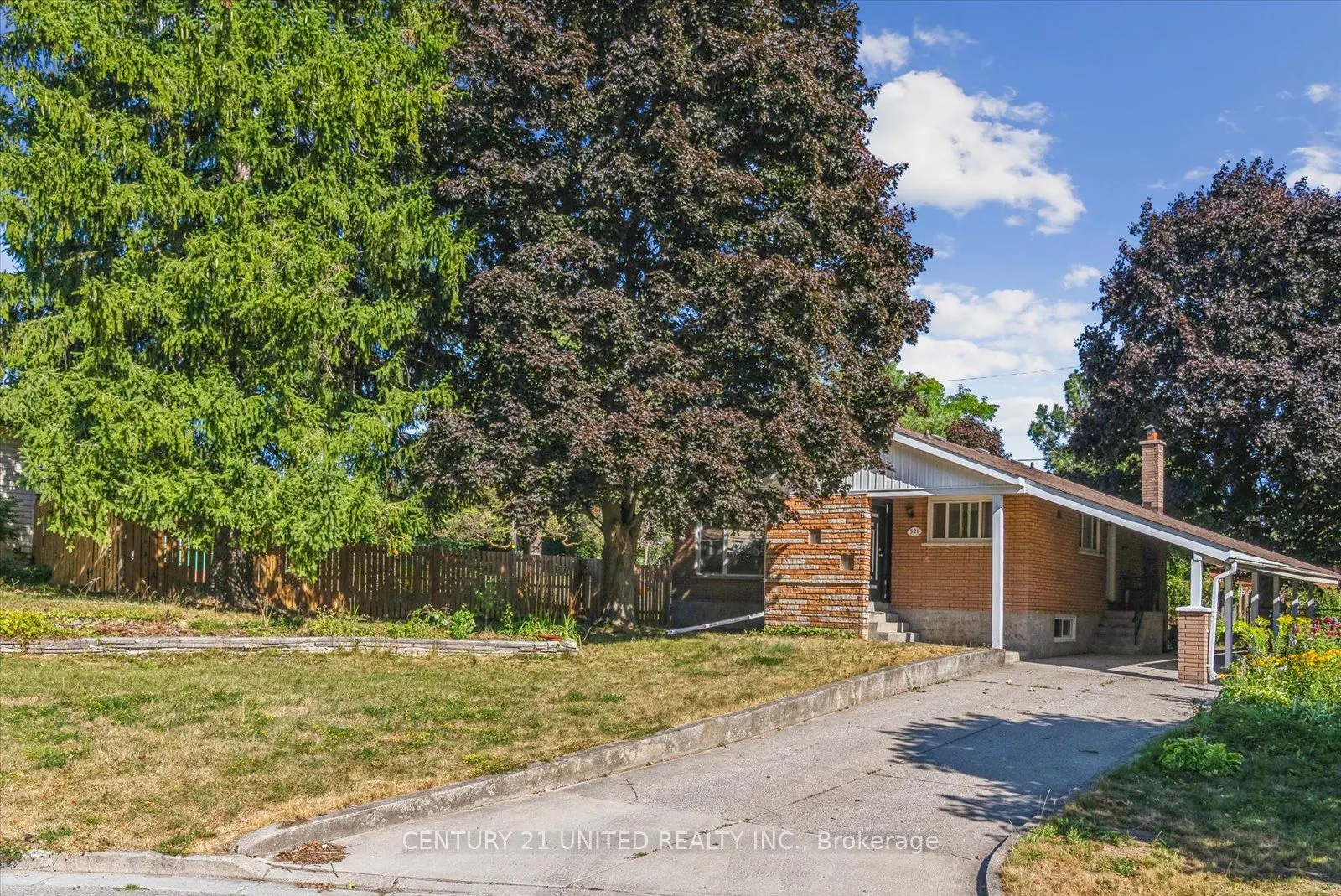 521 Raymond Street
