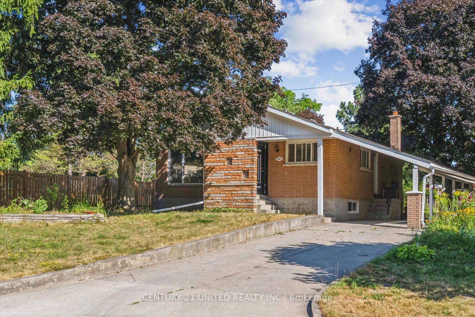 521 Raymond Street