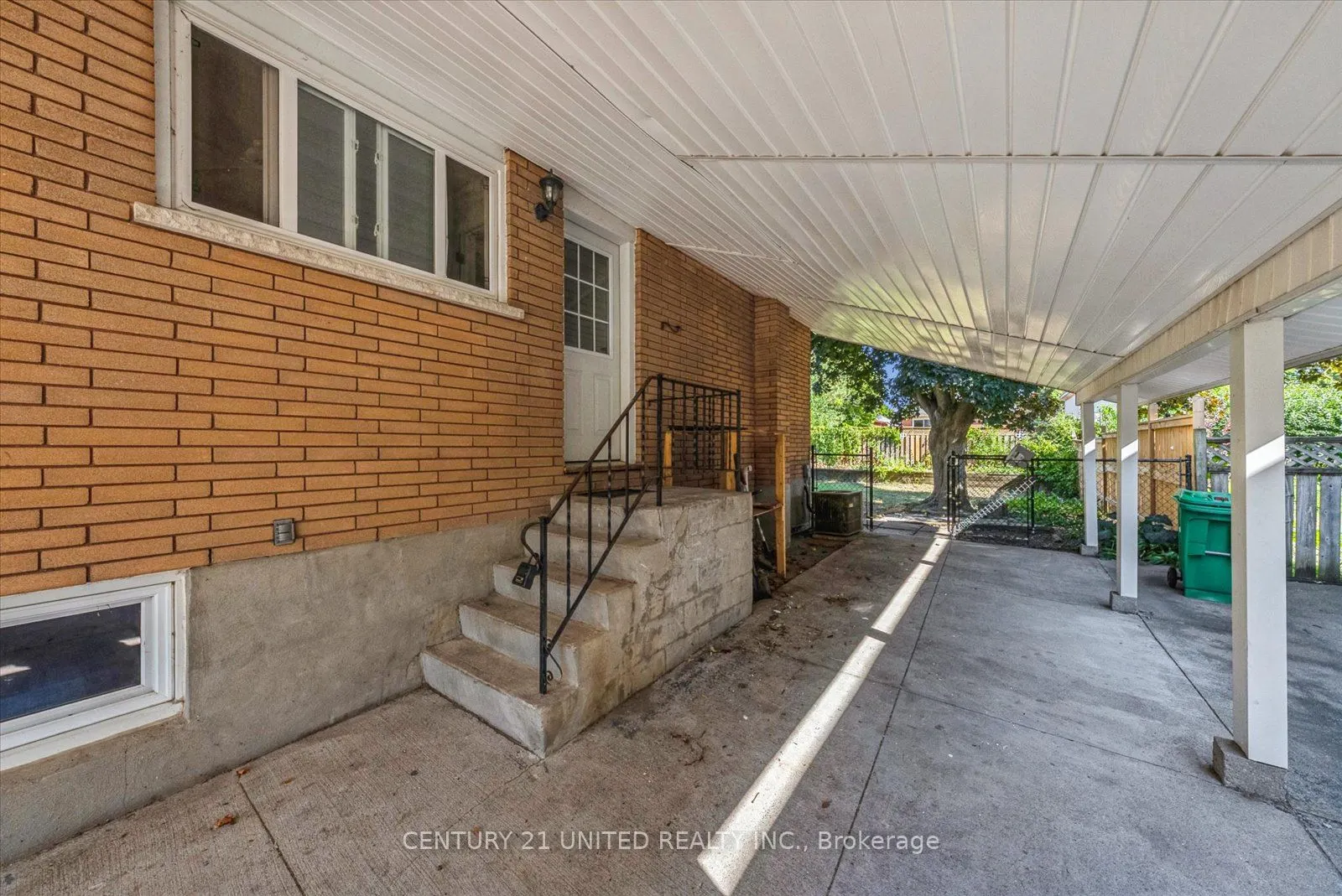 521 Raymond Street