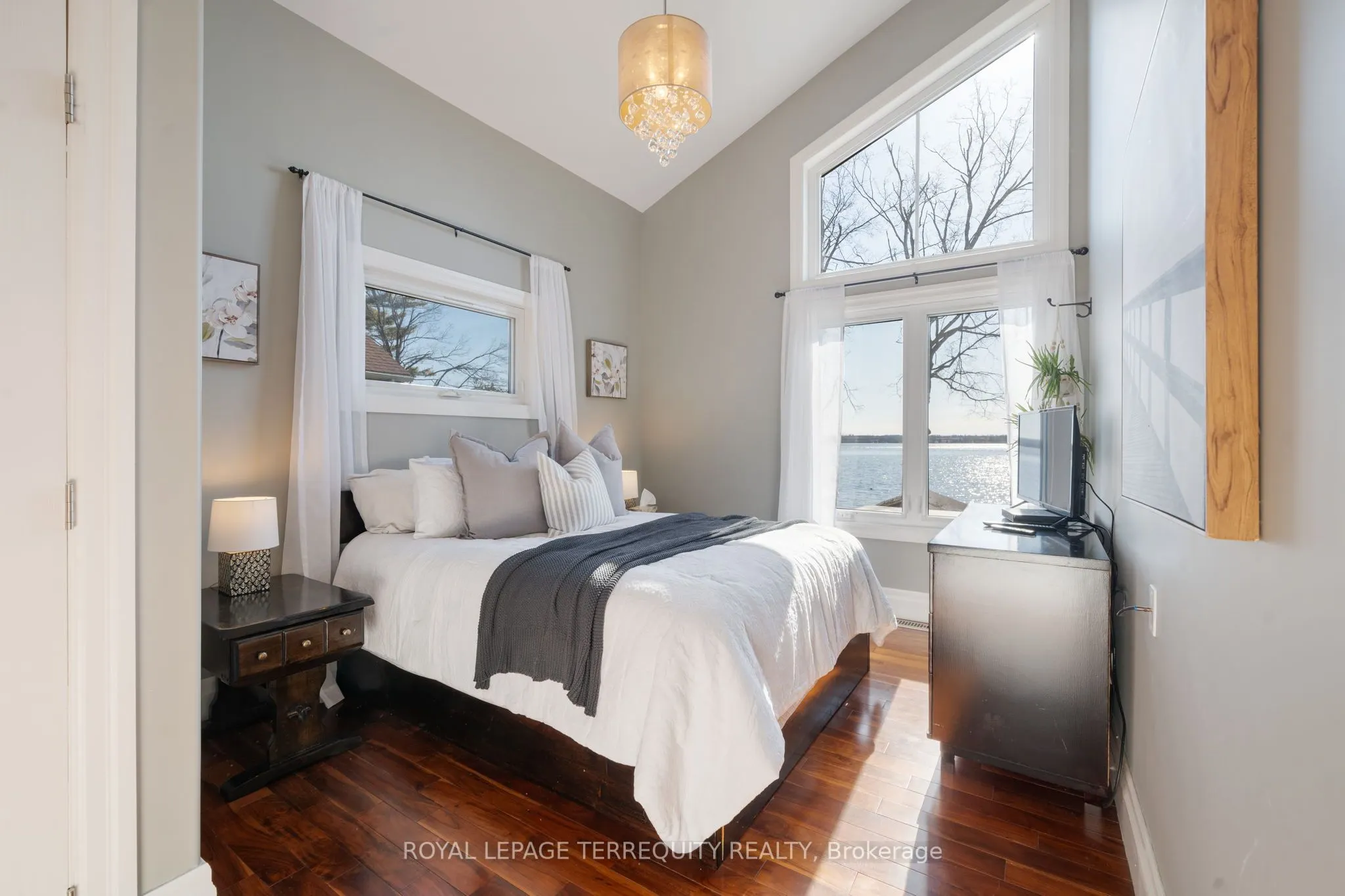 18 Miller Road
