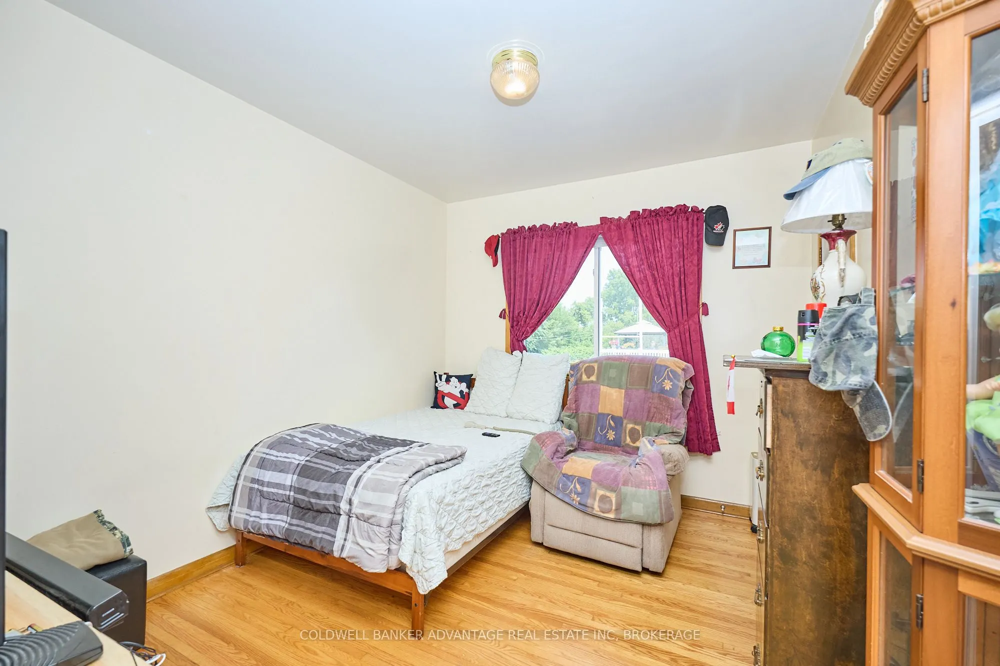 323 Niagara Street