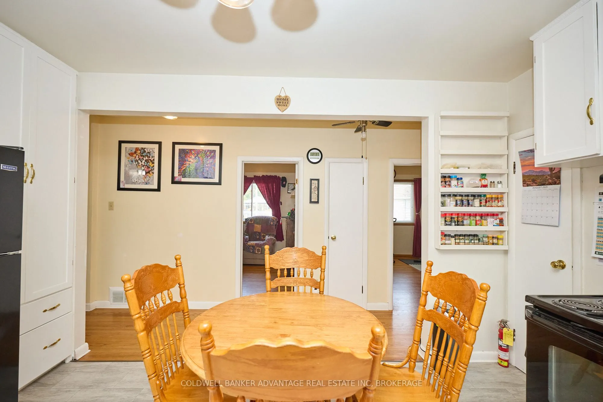 323 Niagara Street