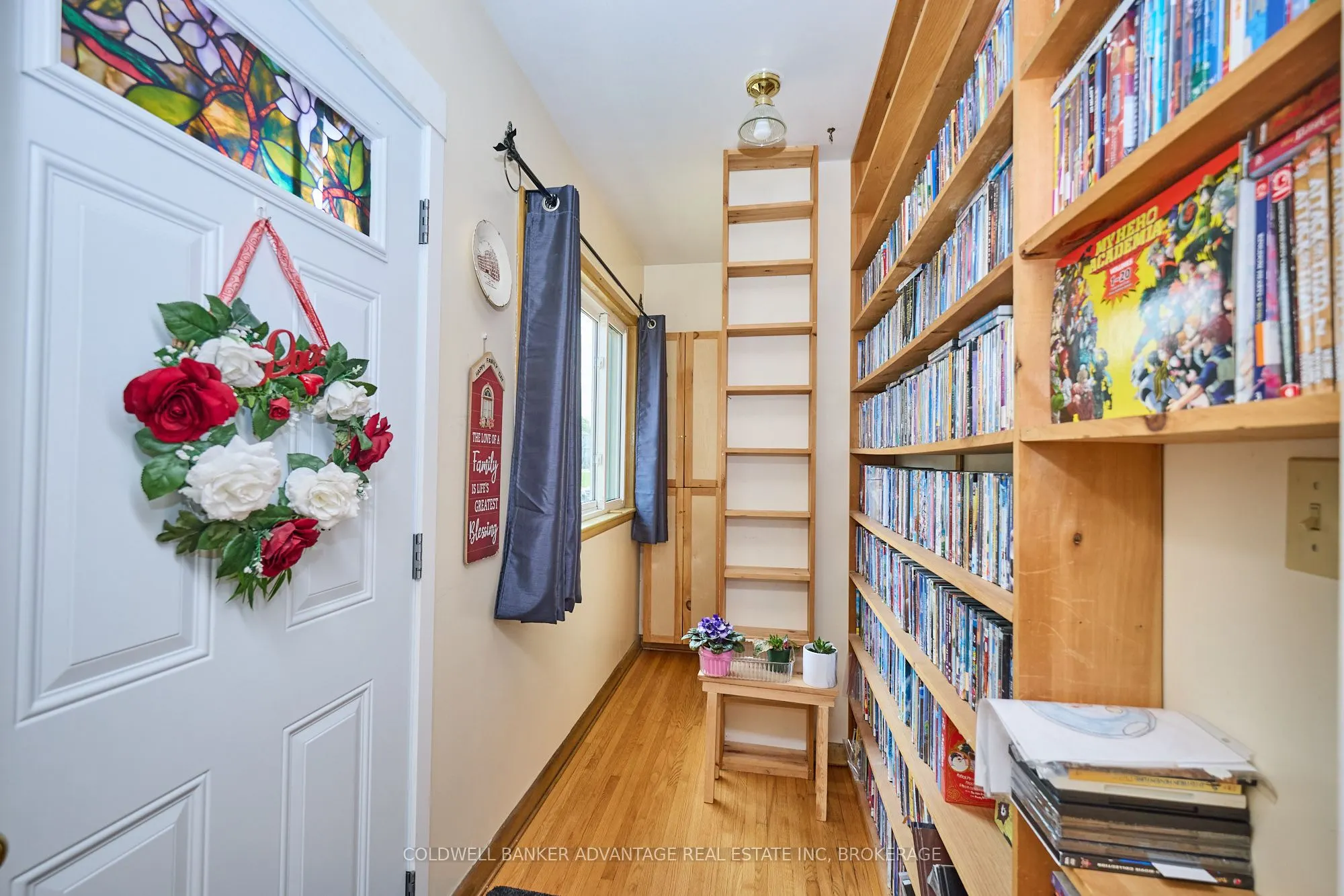 323 Niagara Street