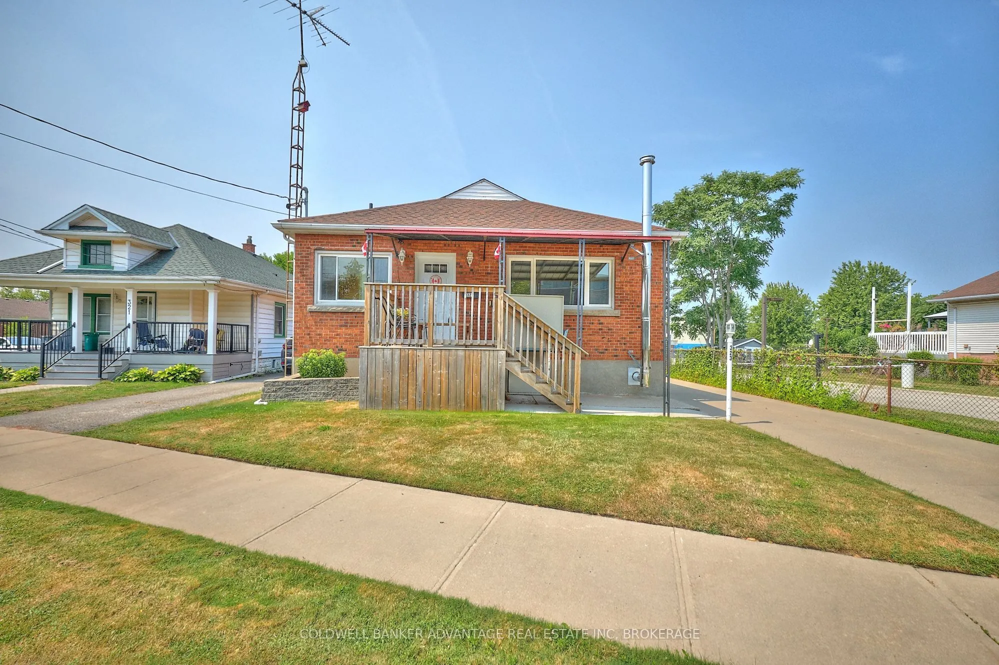 323 Niagara Street