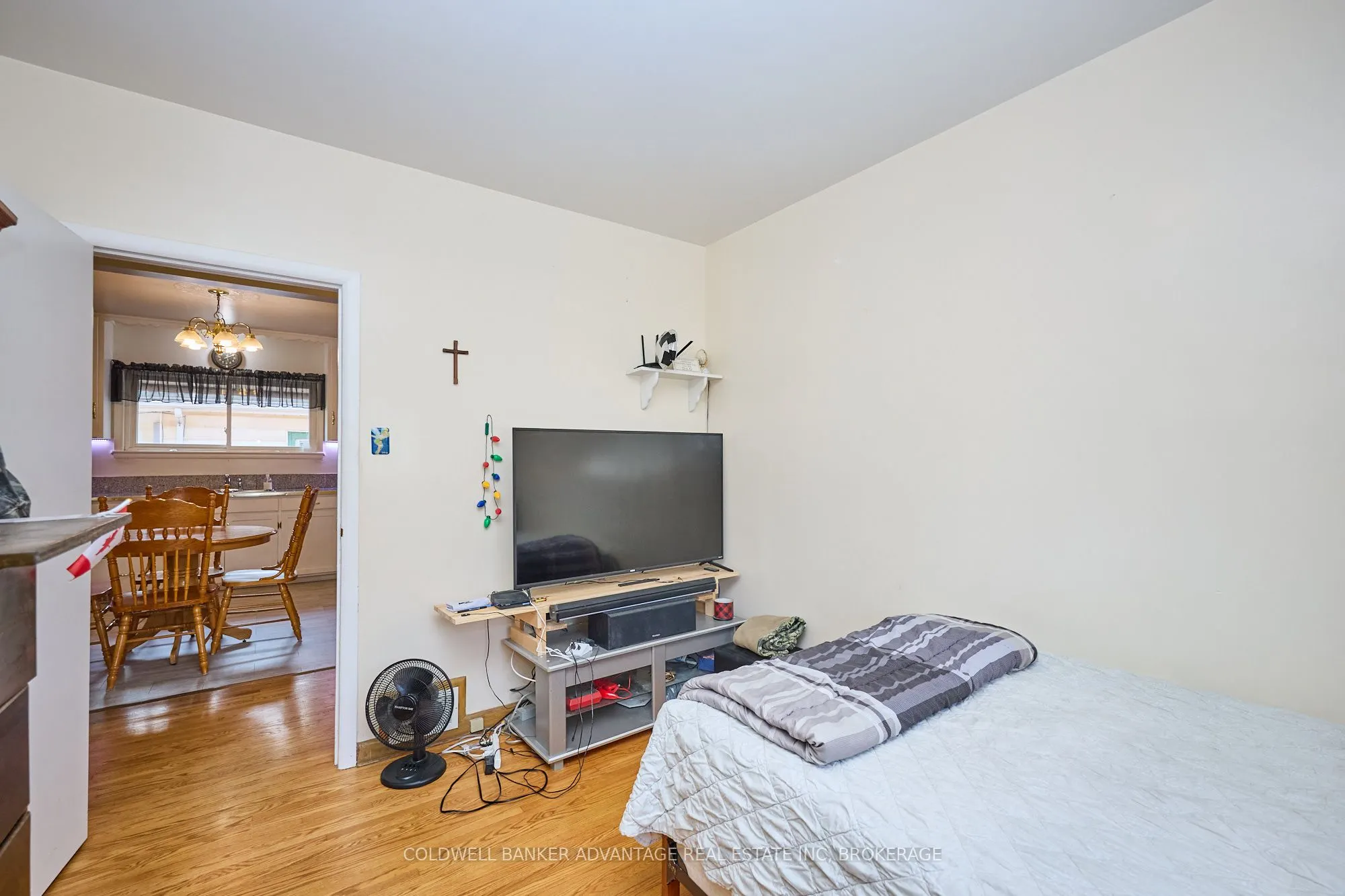 323 Niagara Street