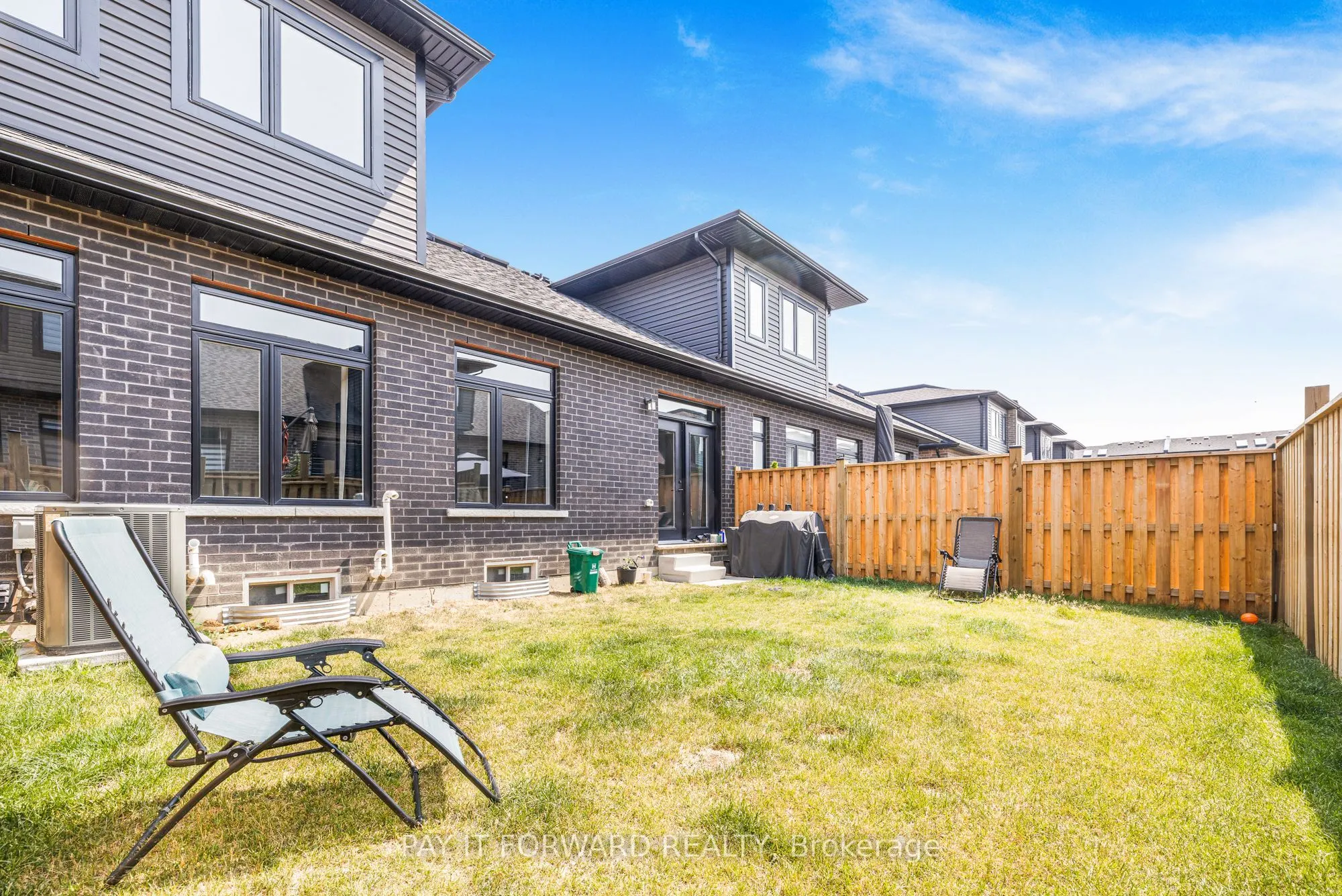 30 Bensley Lane