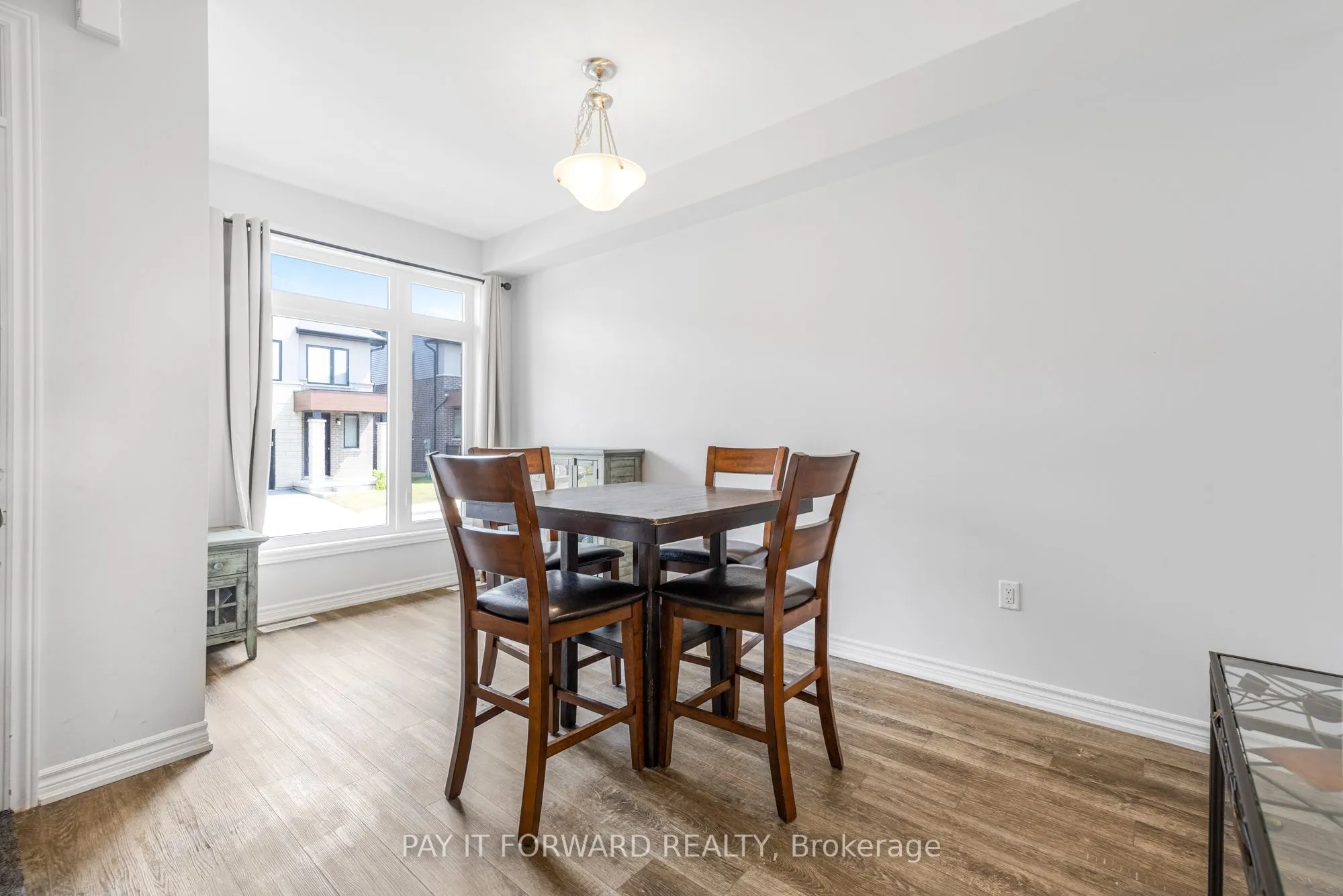 30 Bensley Lane