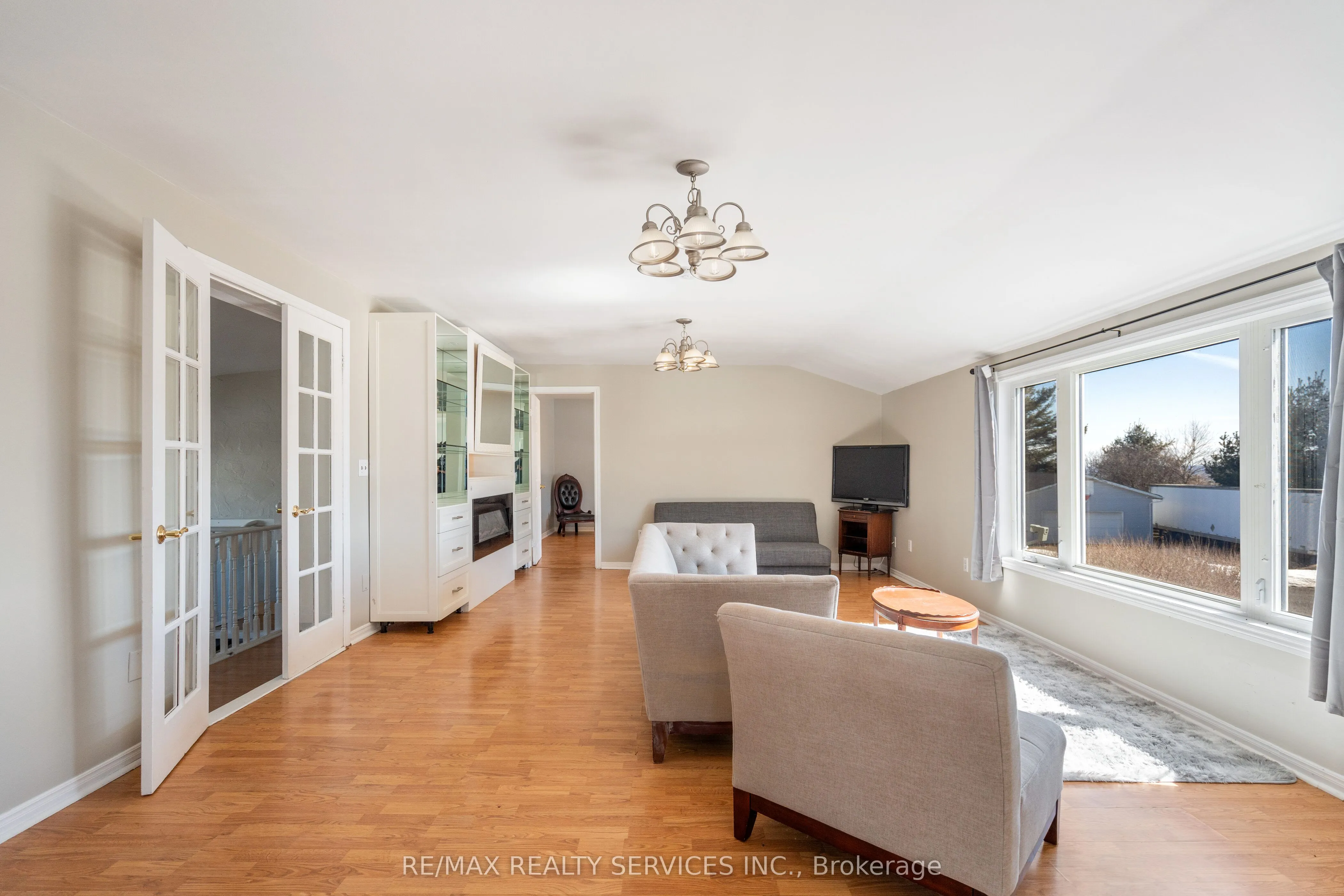 995486 Mono-Adjala Townline