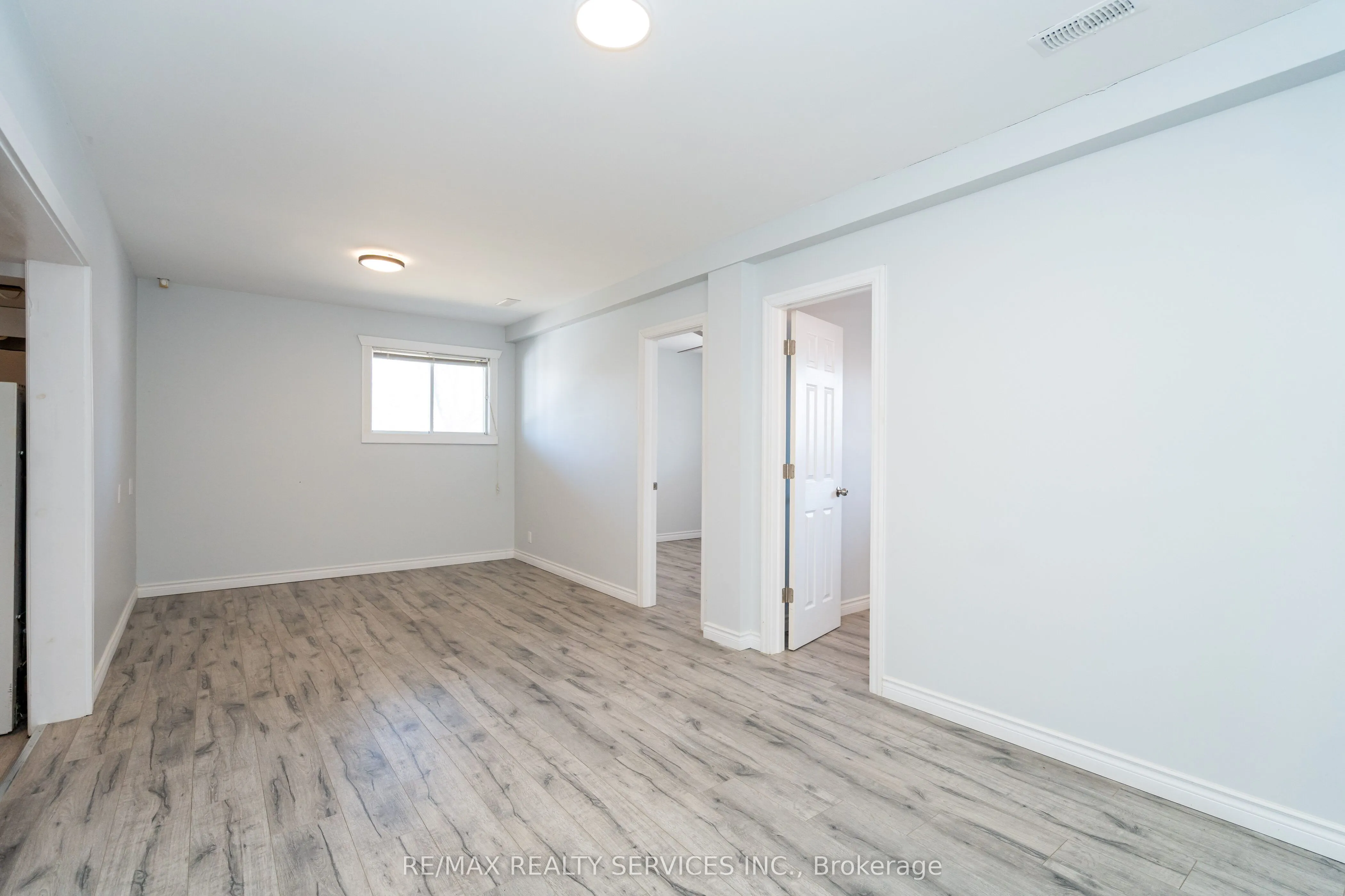 995486 Mono-Adjala Townline