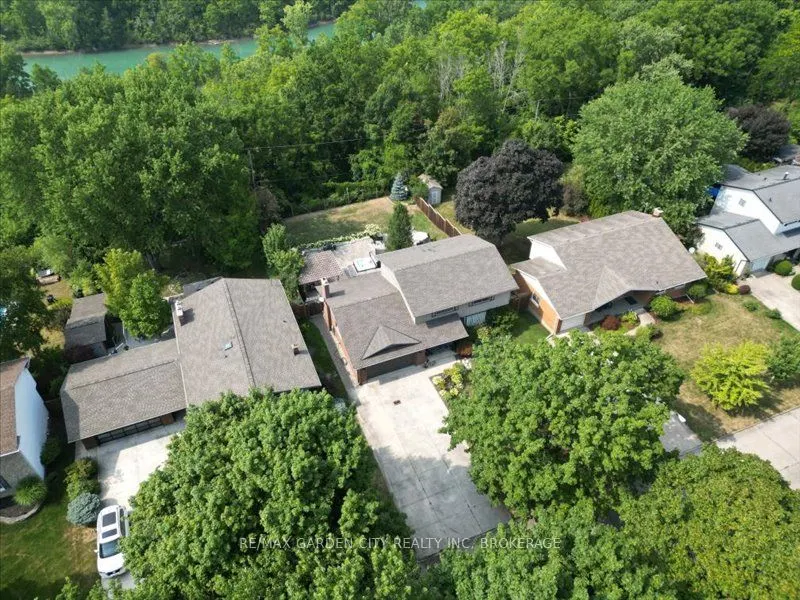 226 Riverview Boulevard