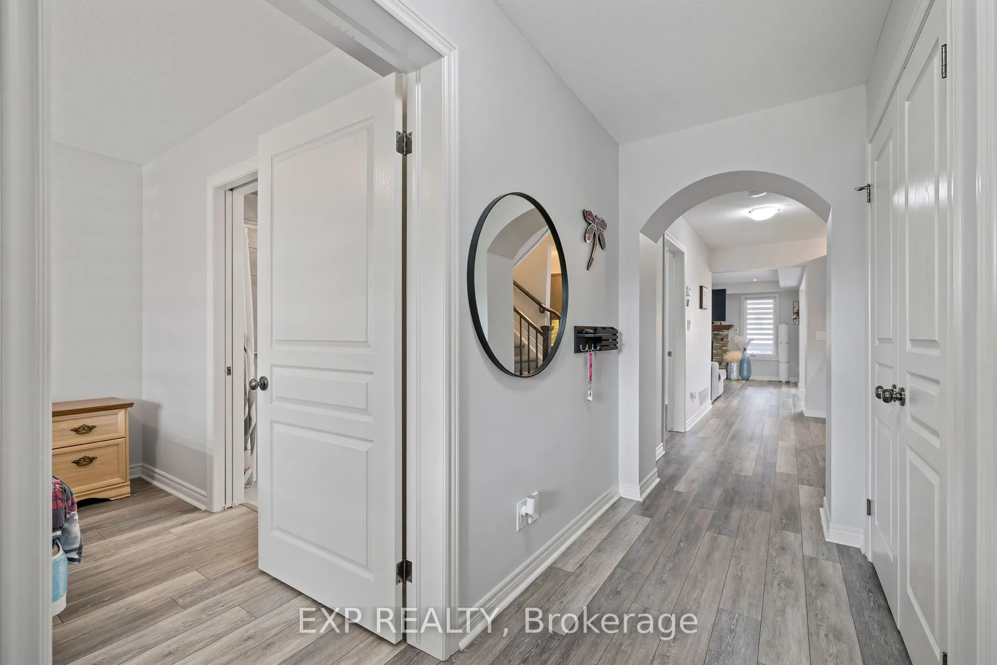 6540 Richard Crescent