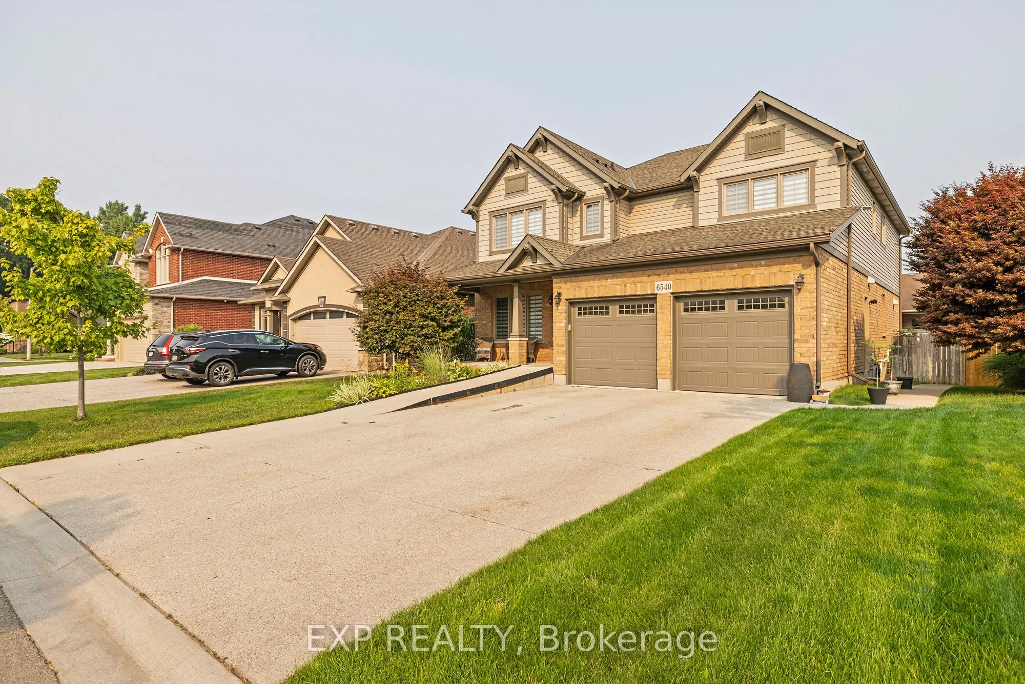 6540 Richard Crescent