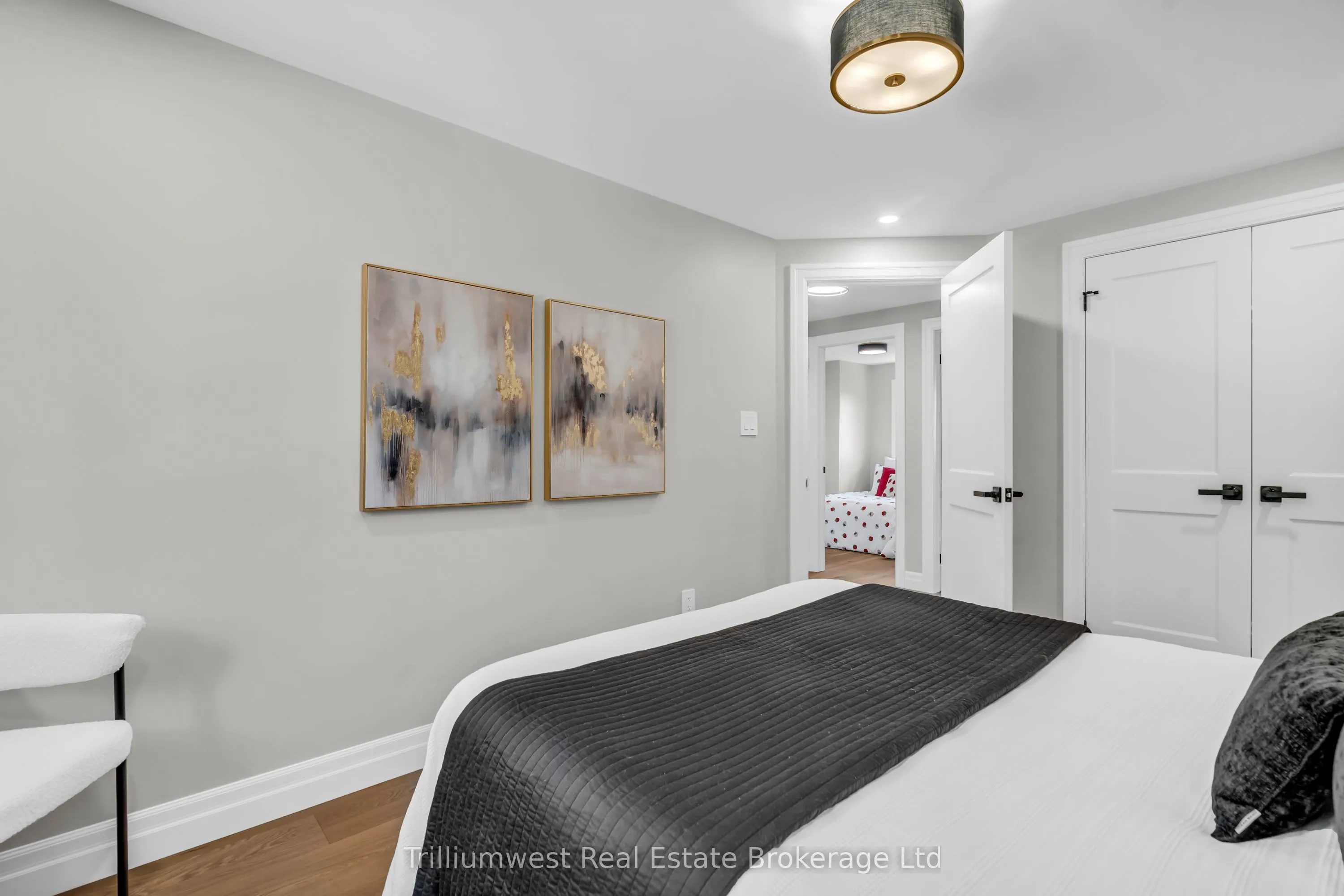 8 Chadwick Avenue
