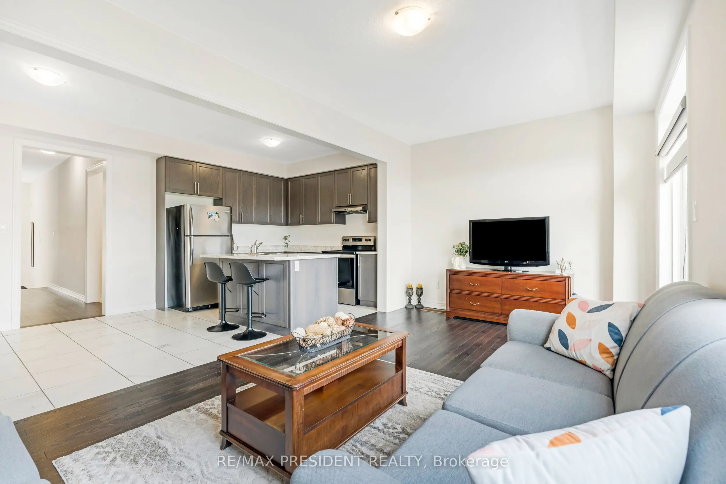 166 Deerpath Drive, #38