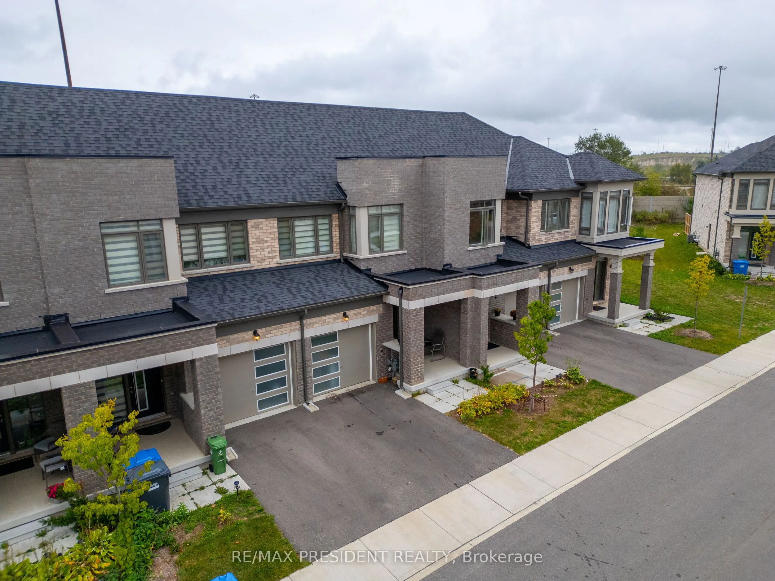 166 Deerpath Drive, #38