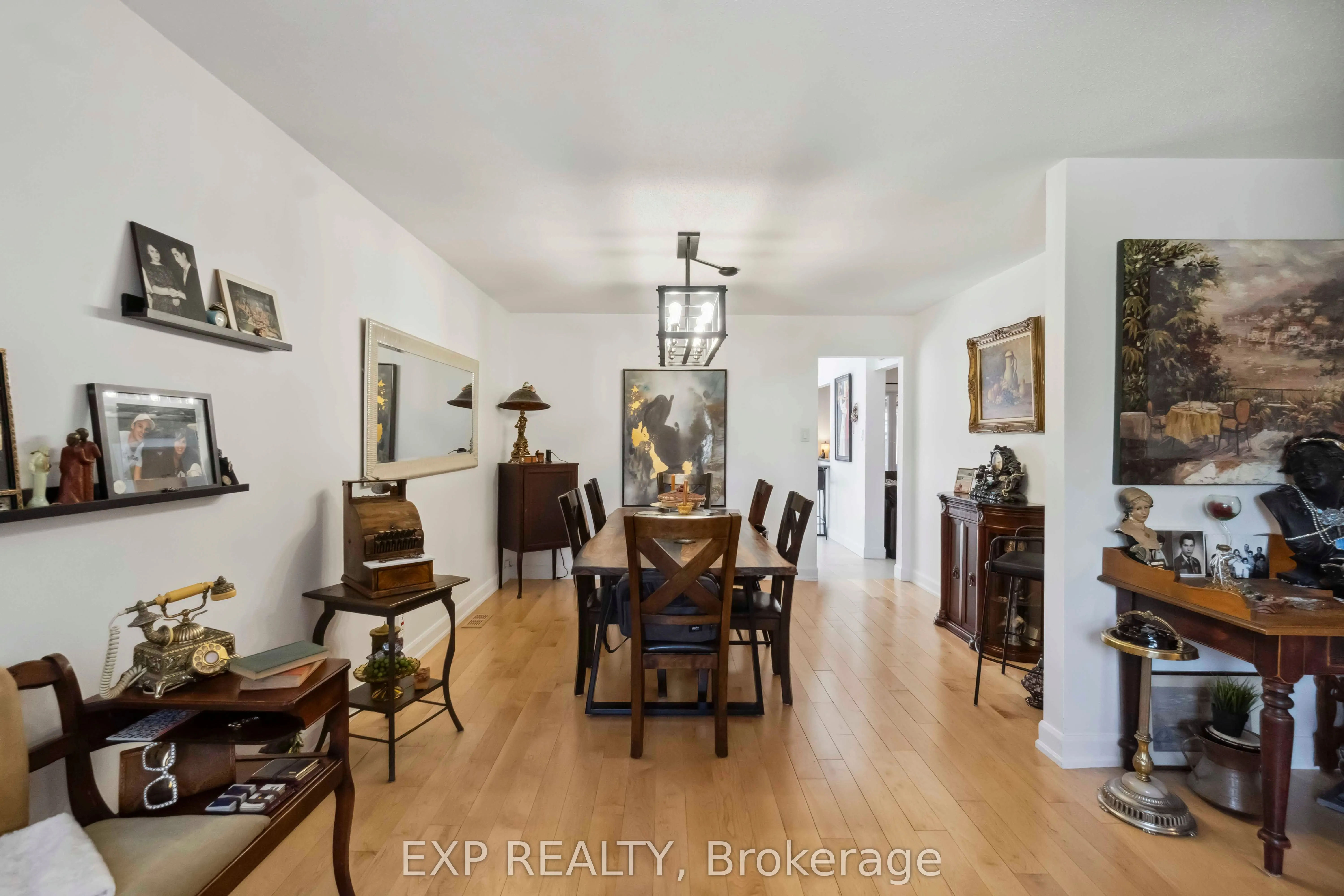 2092 Legrand Crescent