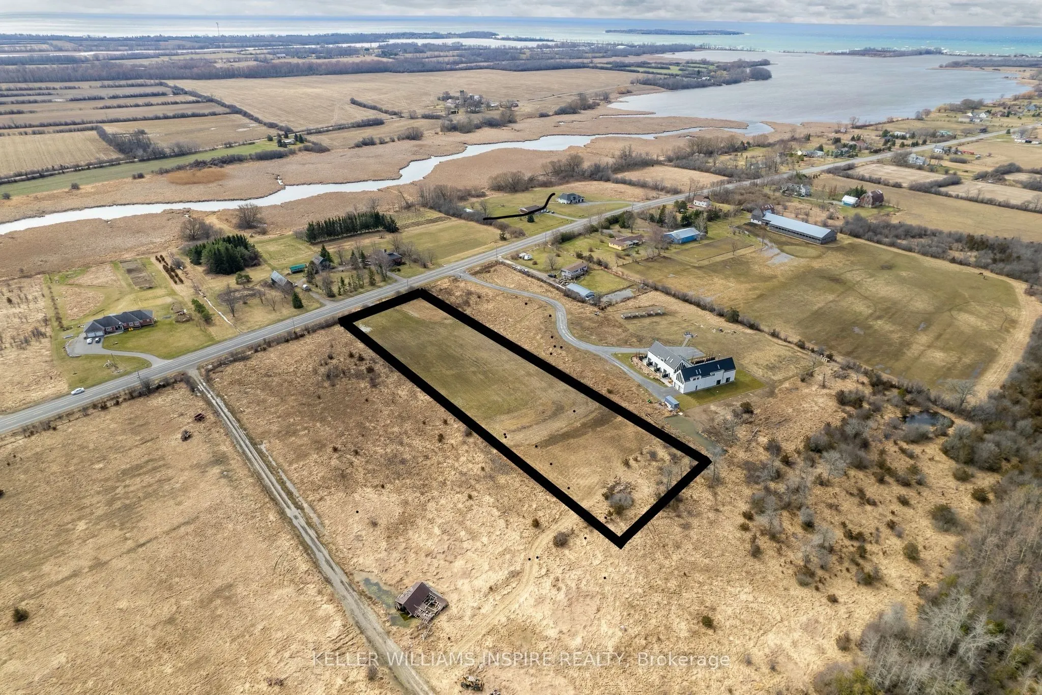 19060 Loyalist Parkway