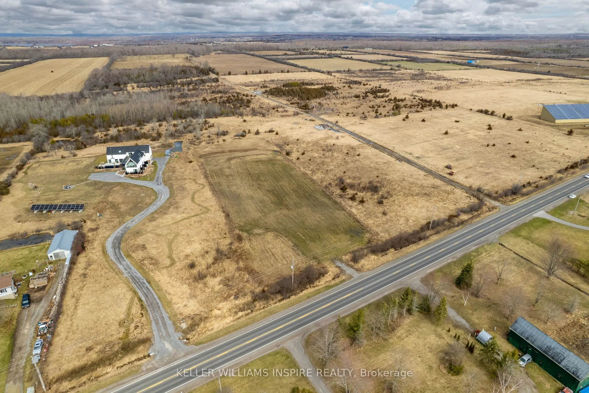 19060 Loyalist Parkway