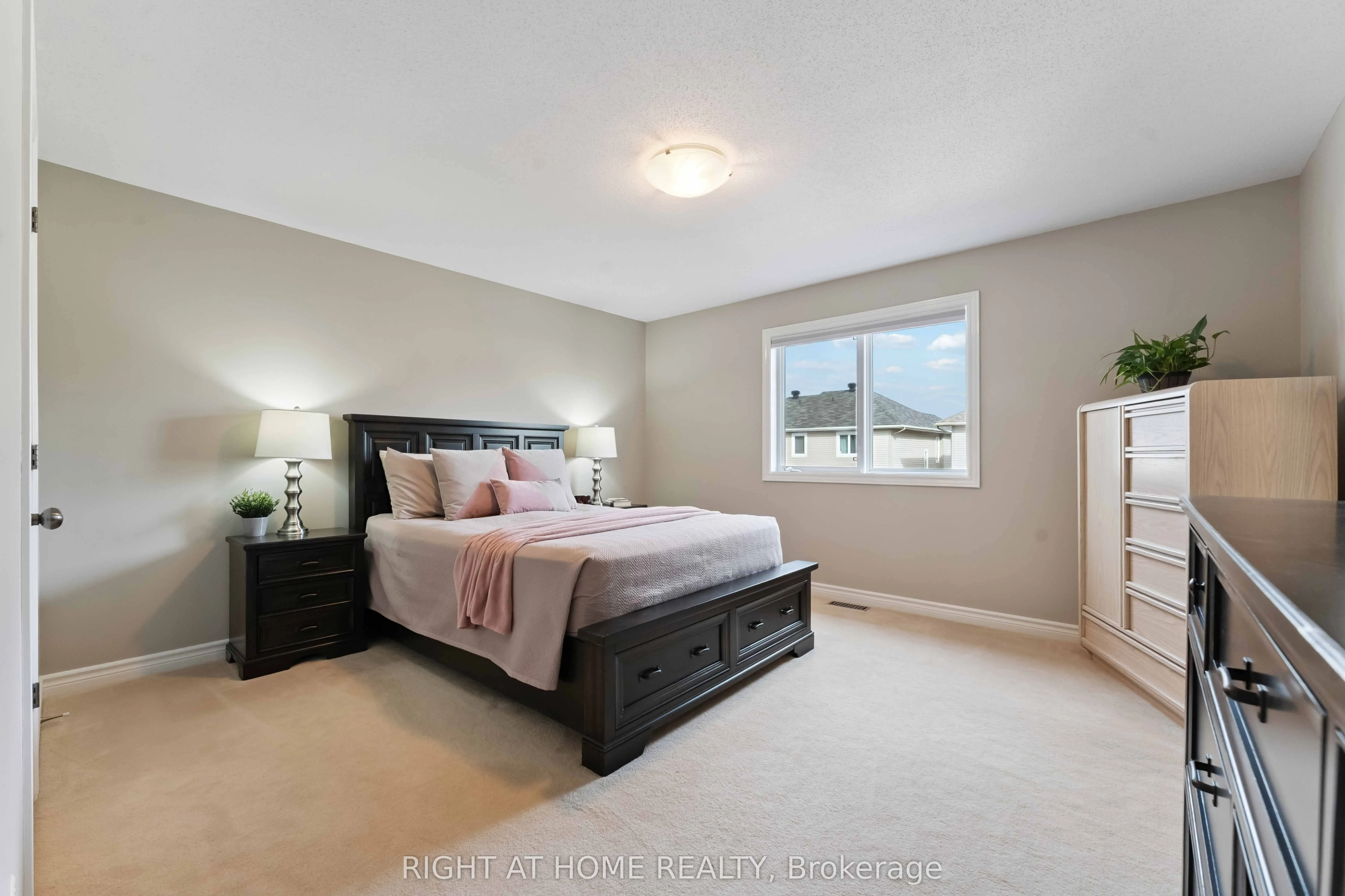220 Celtic Ridge Crescent