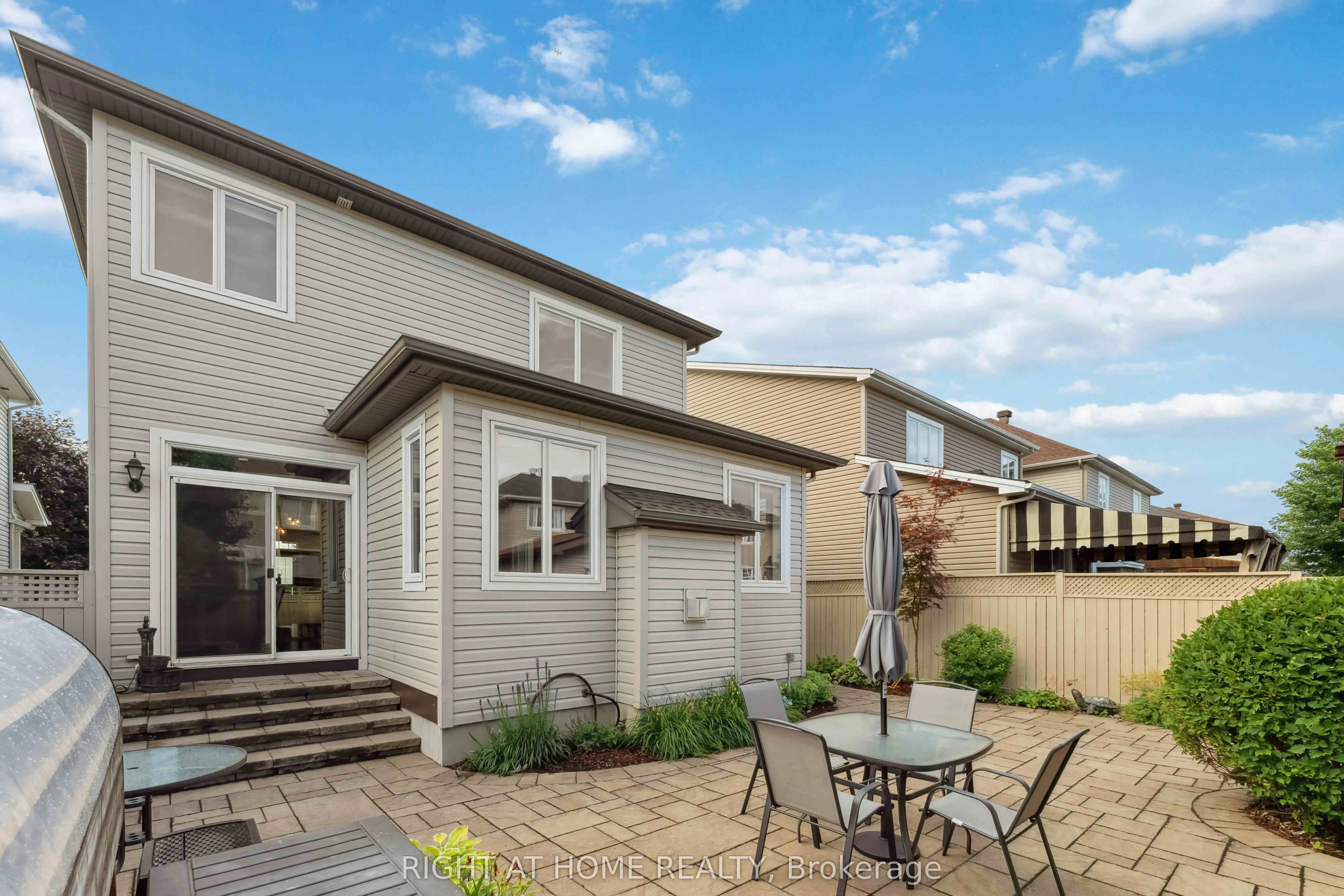 220 Celtic Ridge Crescent