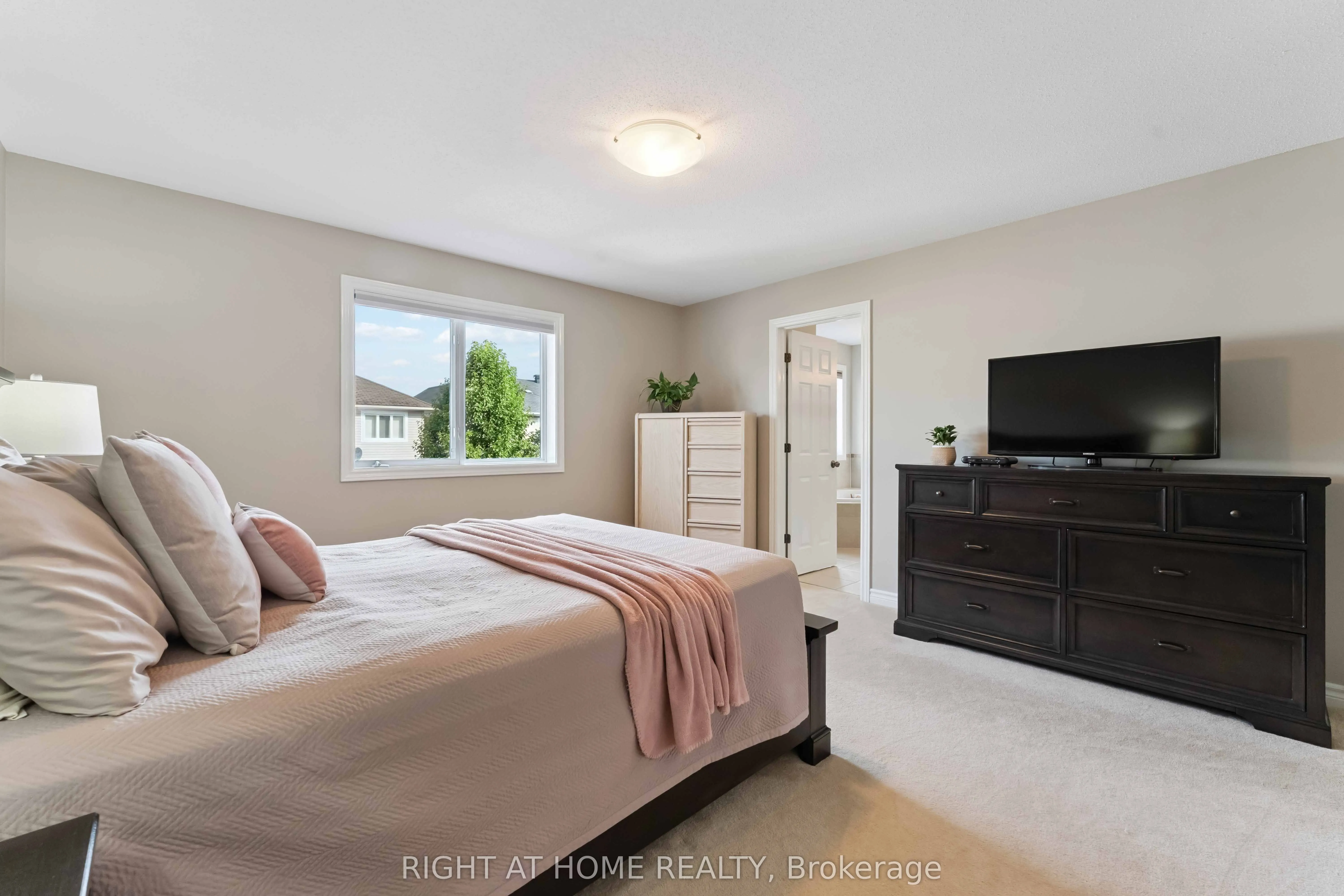 220 Celtic Ridge Crescent