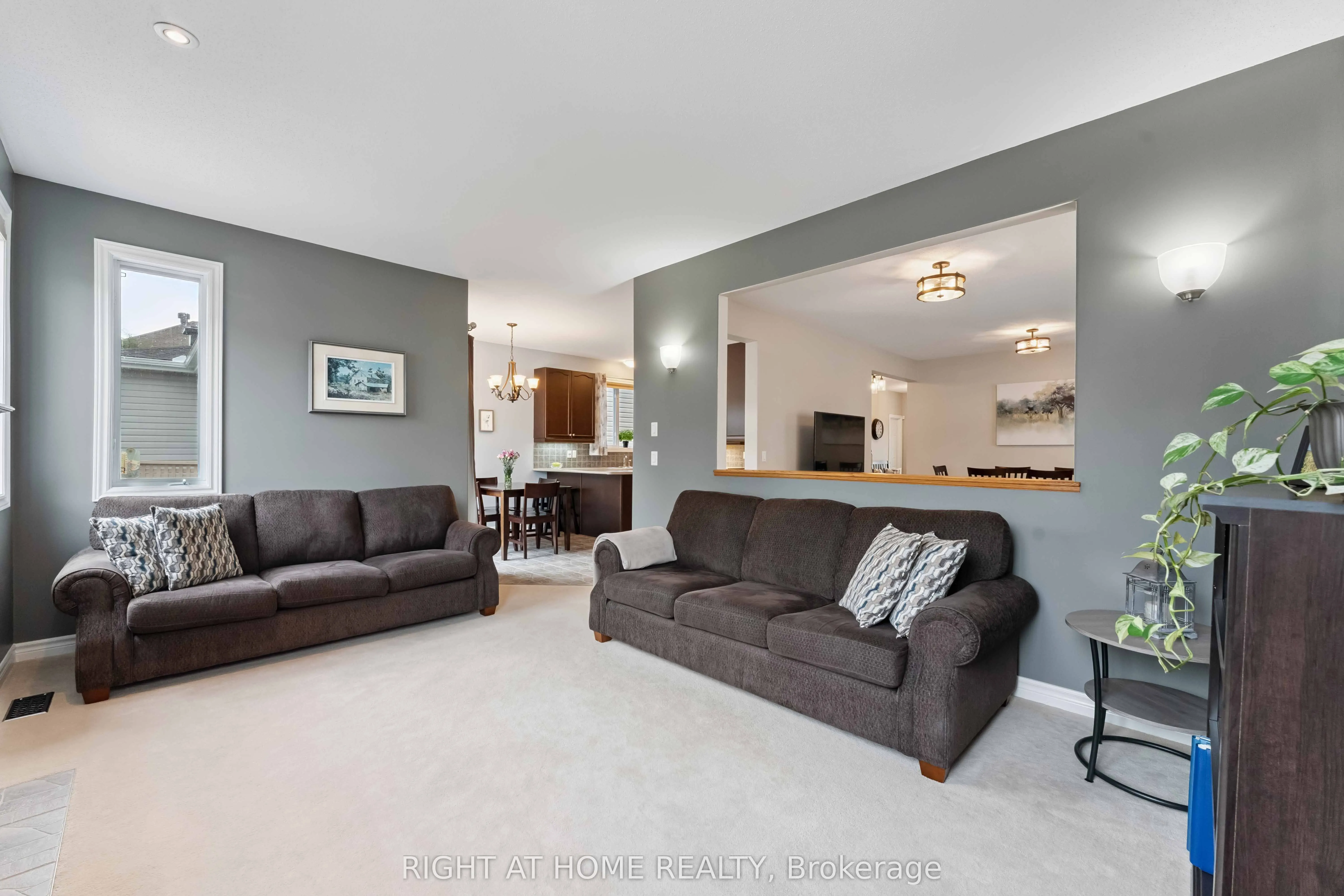 220 Celtic Ridge Crescent