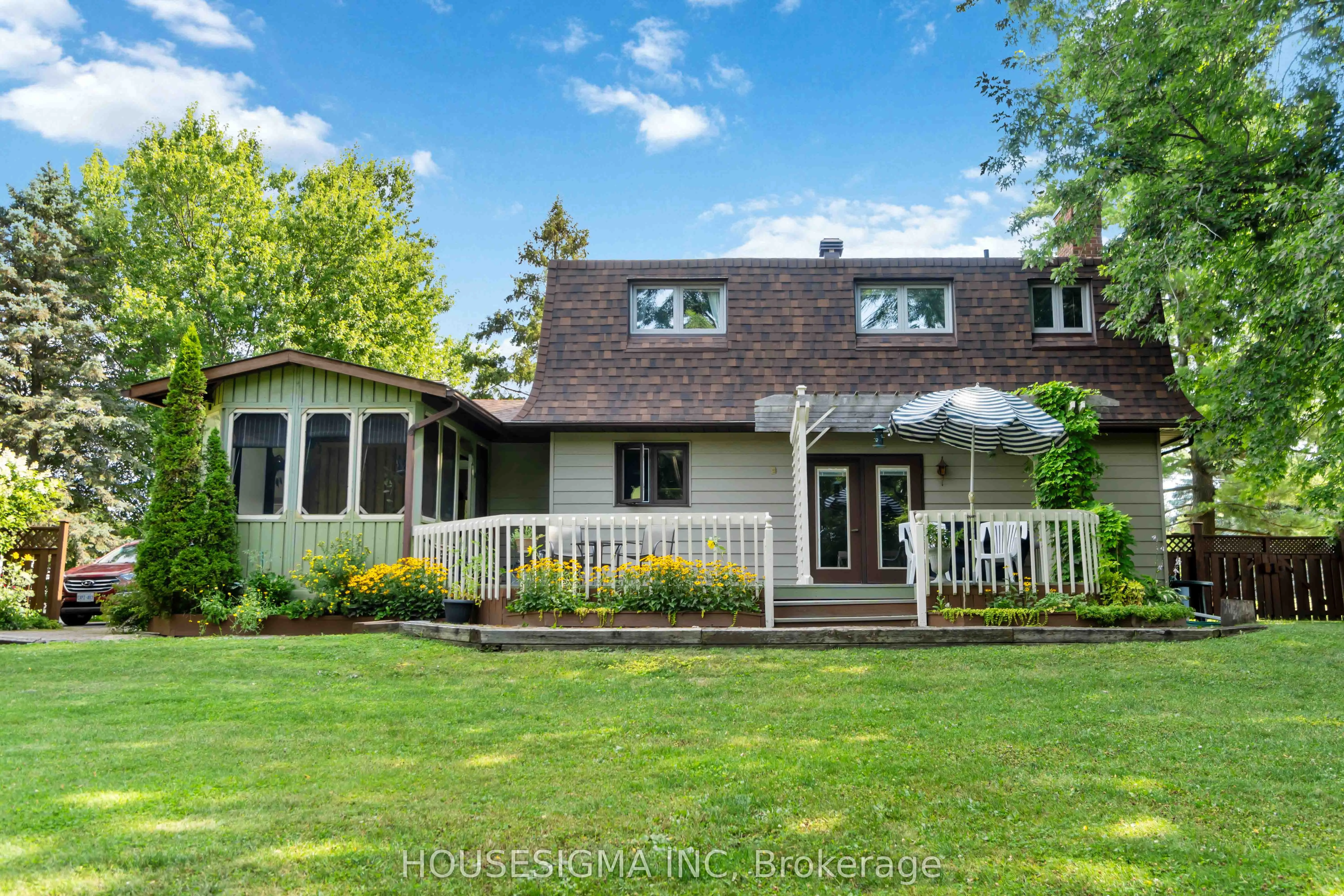 62 Hurd Street