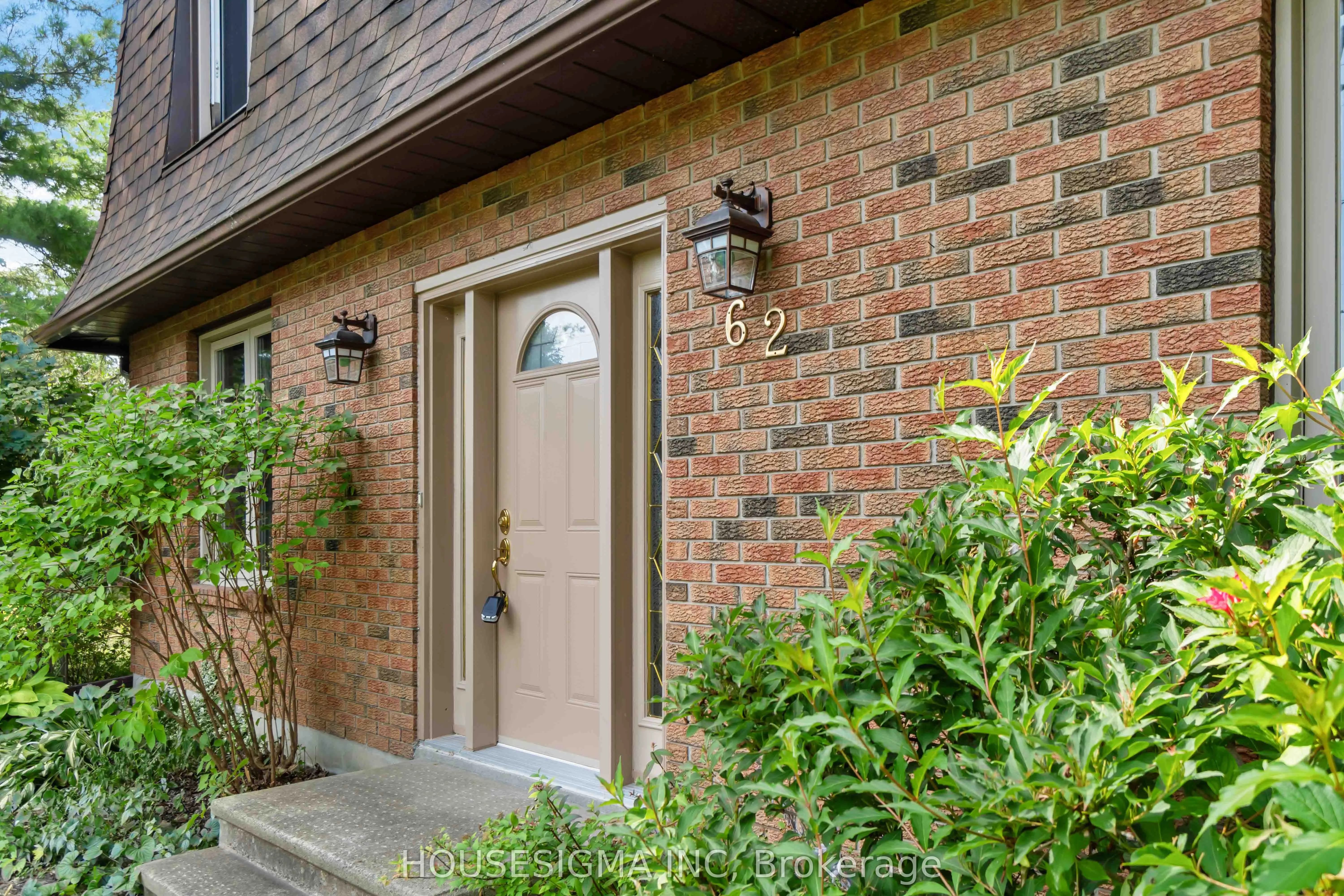 62 Hurd Street