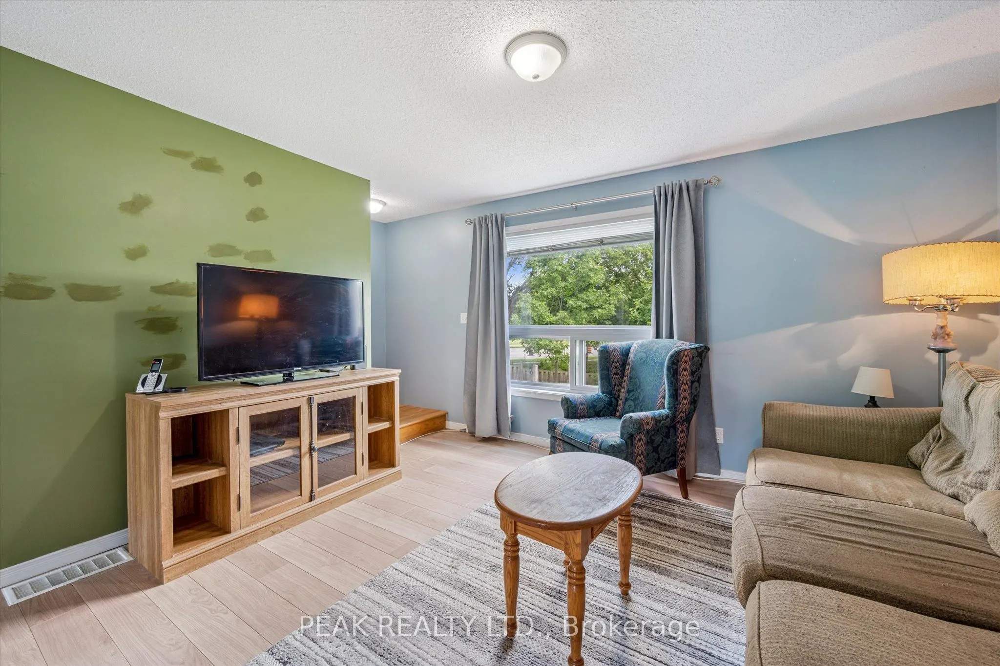 23 Howe Drive, #8