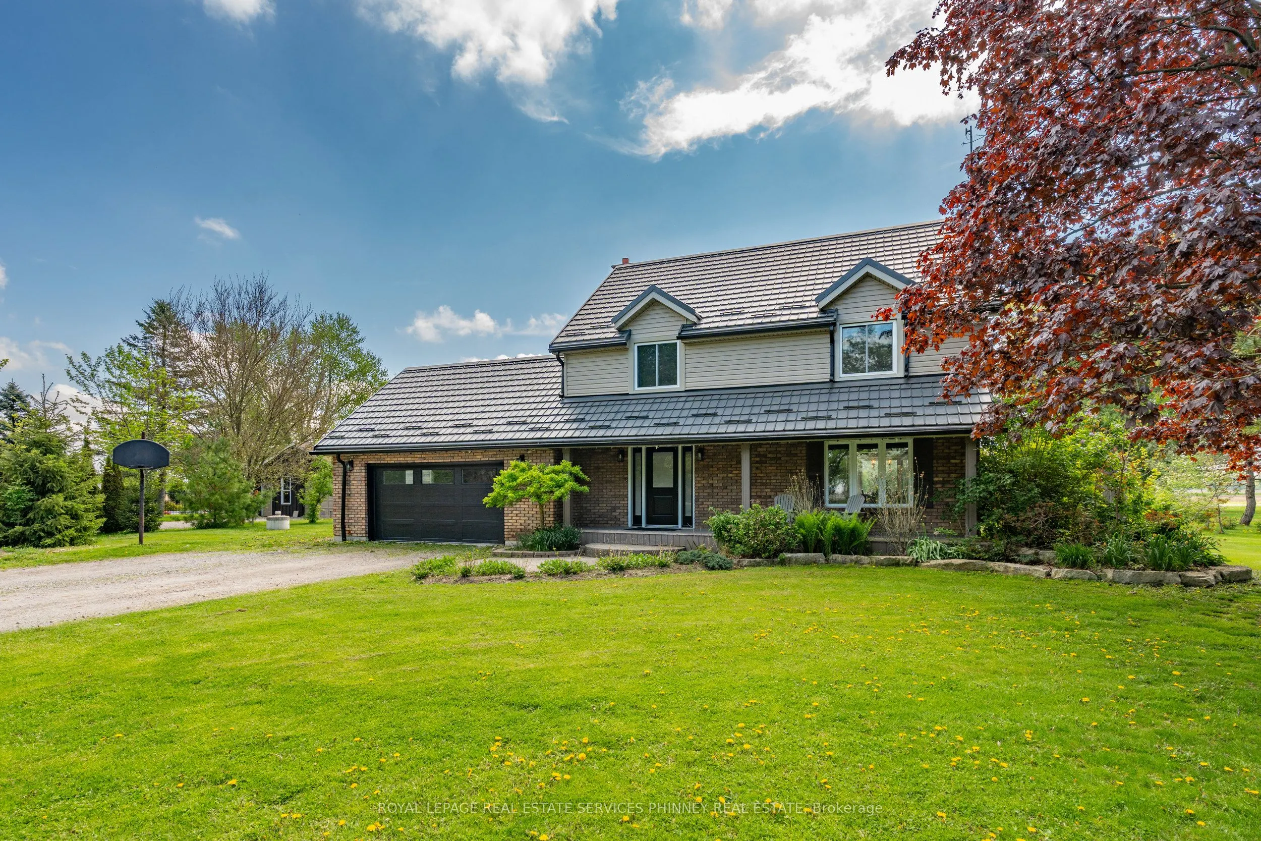 904 Robinson Road