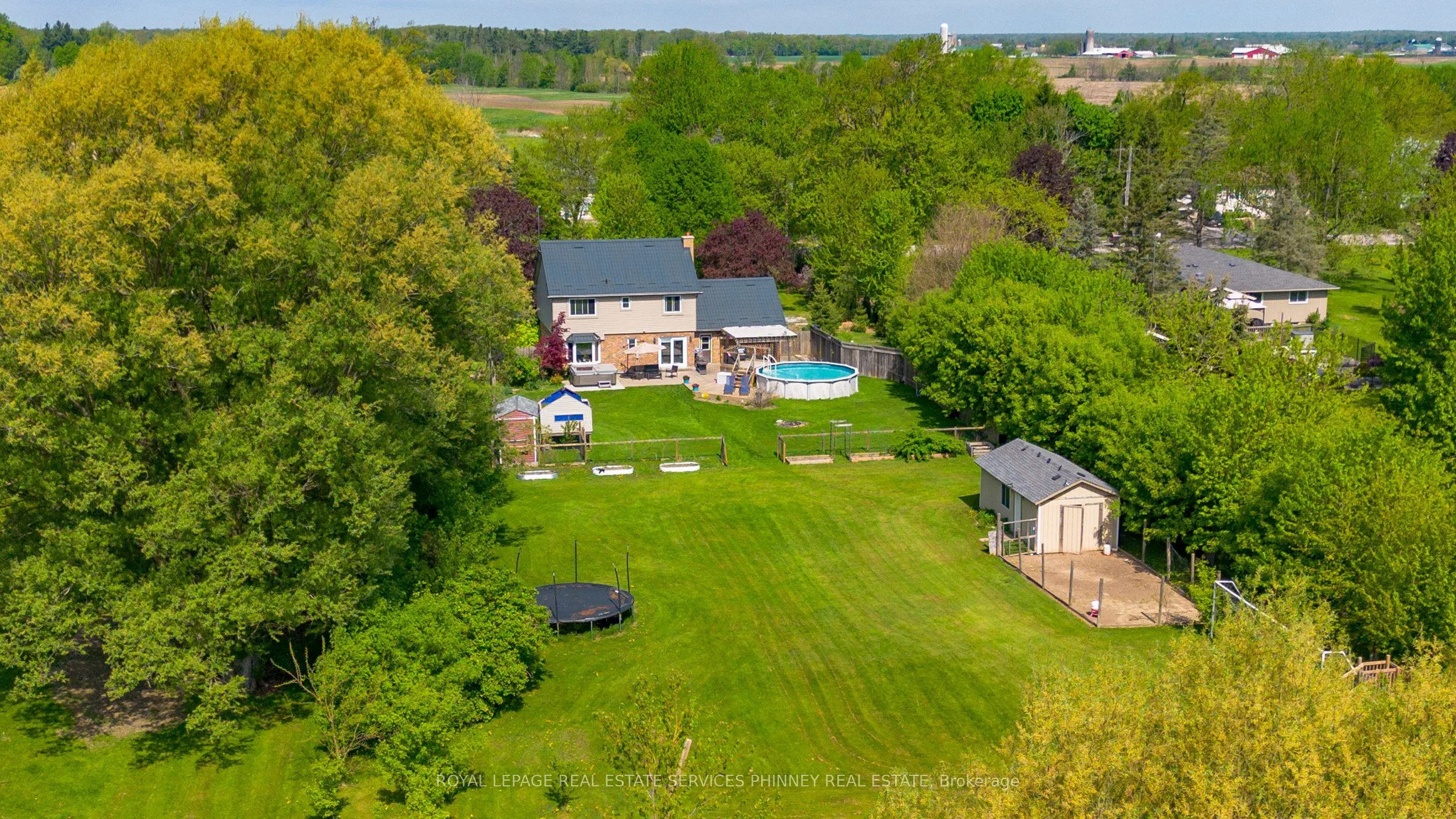 904 Robinson Road