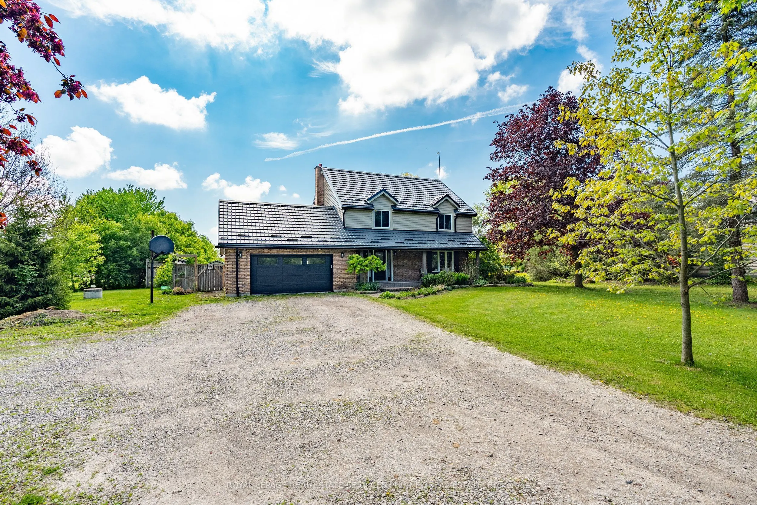 904 Robinson Road