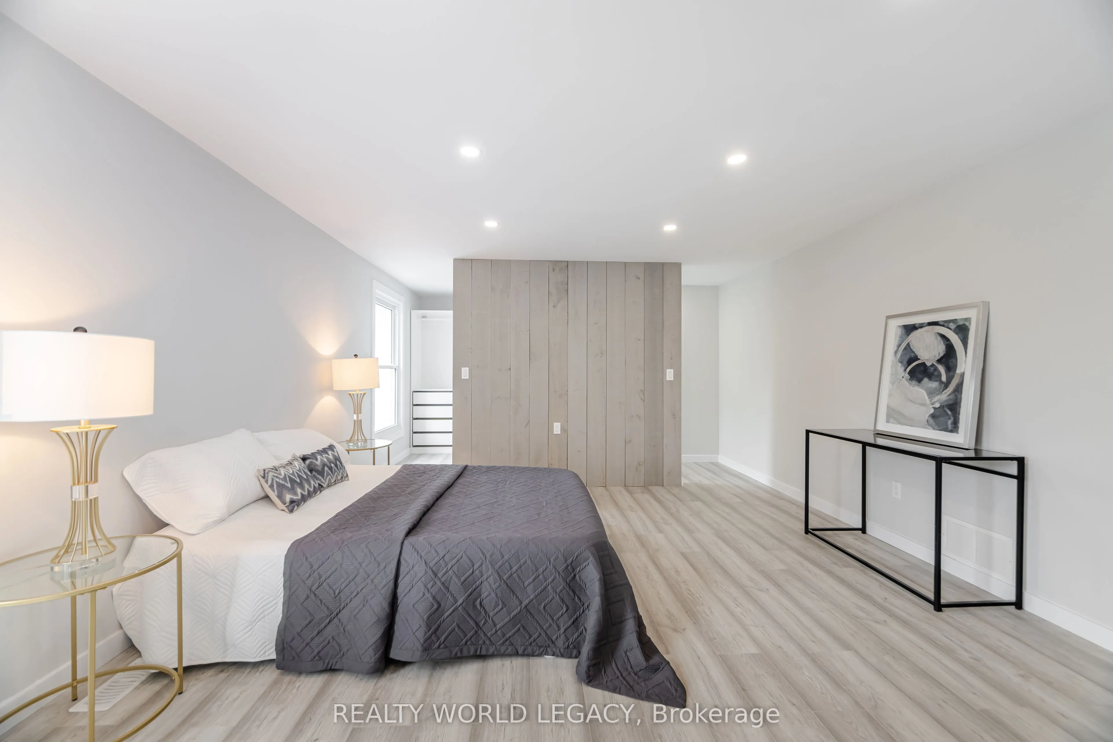 20 Roseneath Crescent