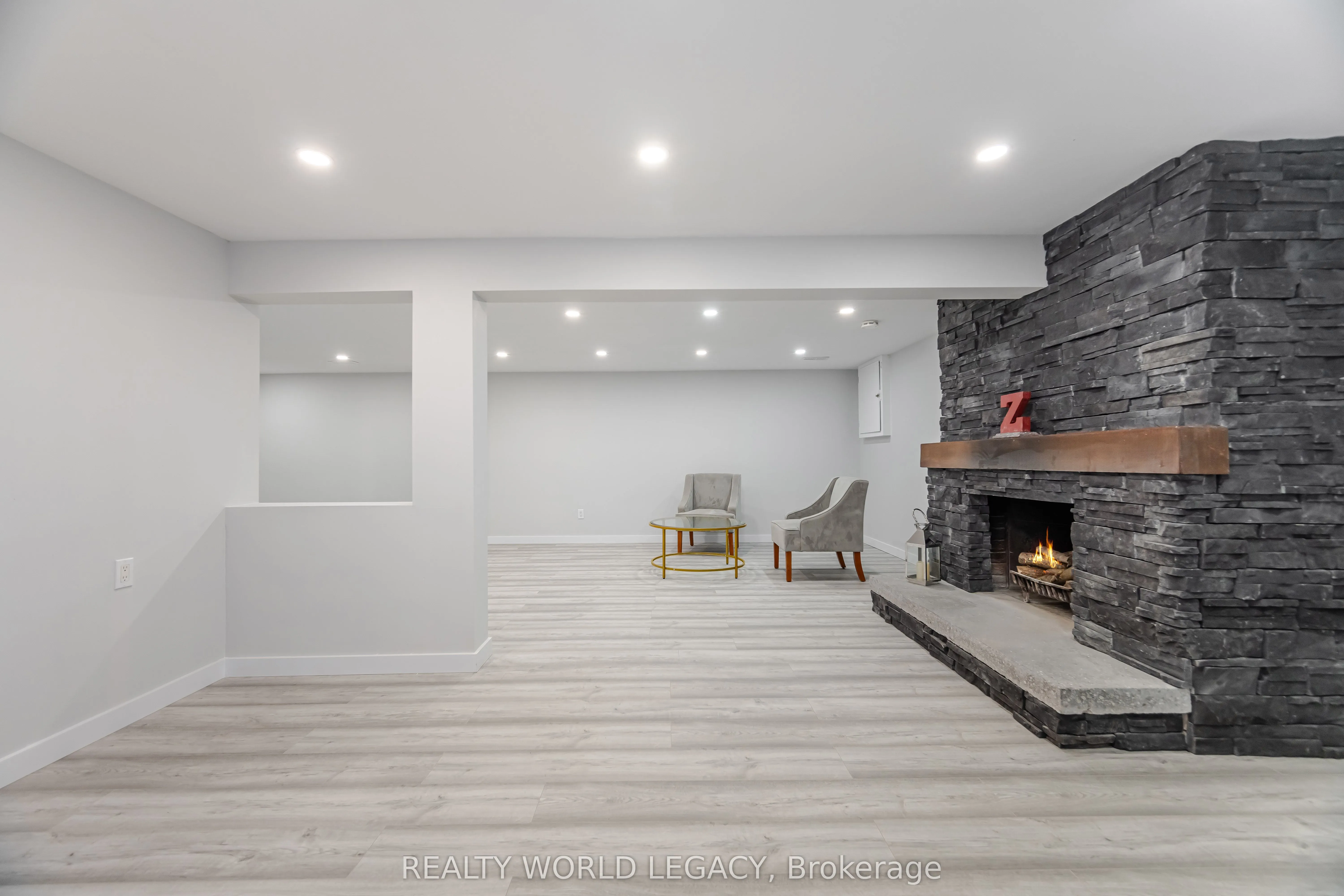 20 Roseneath Crescent