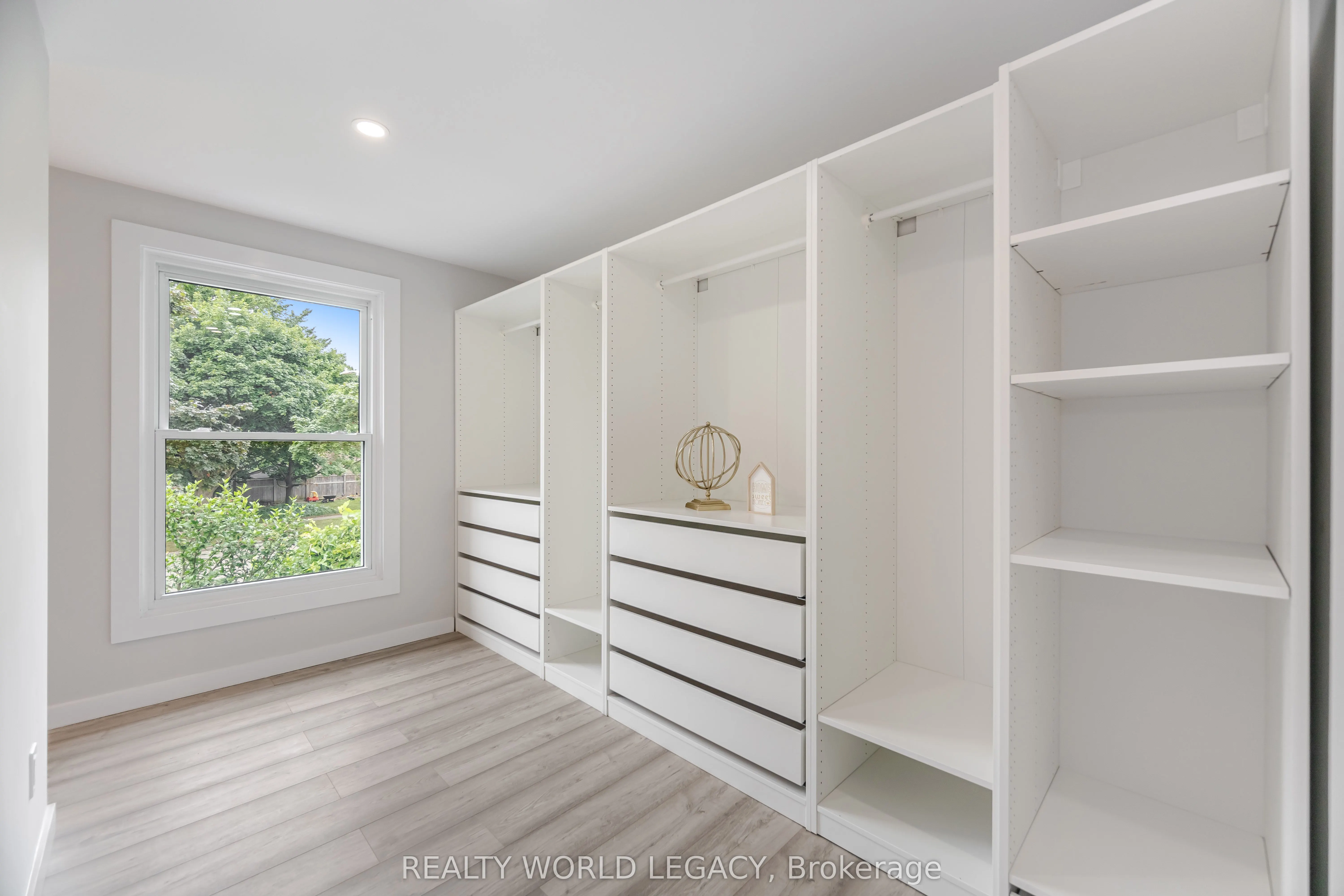 20 Roseneath Crescent