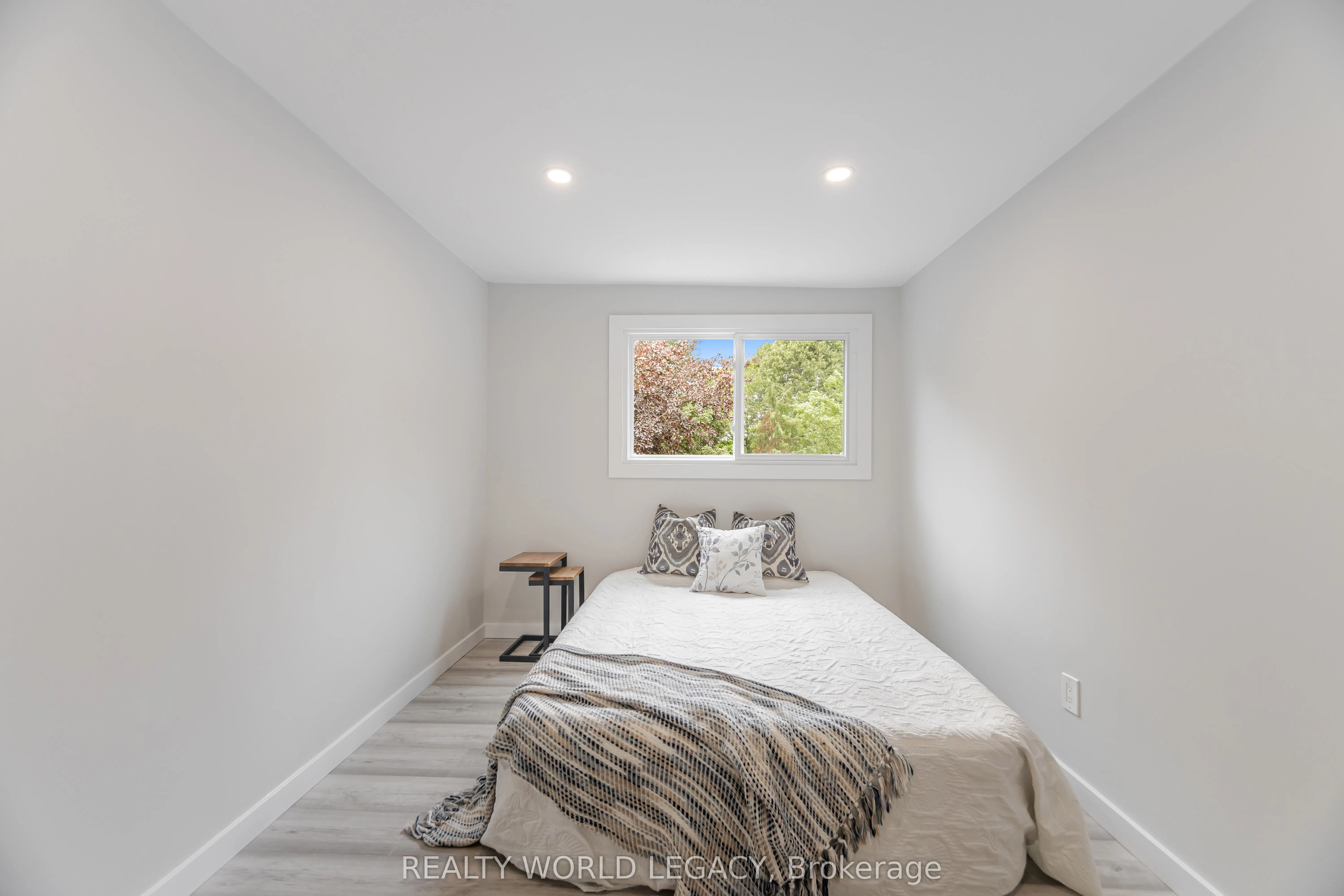 20 Roseneath Crescent