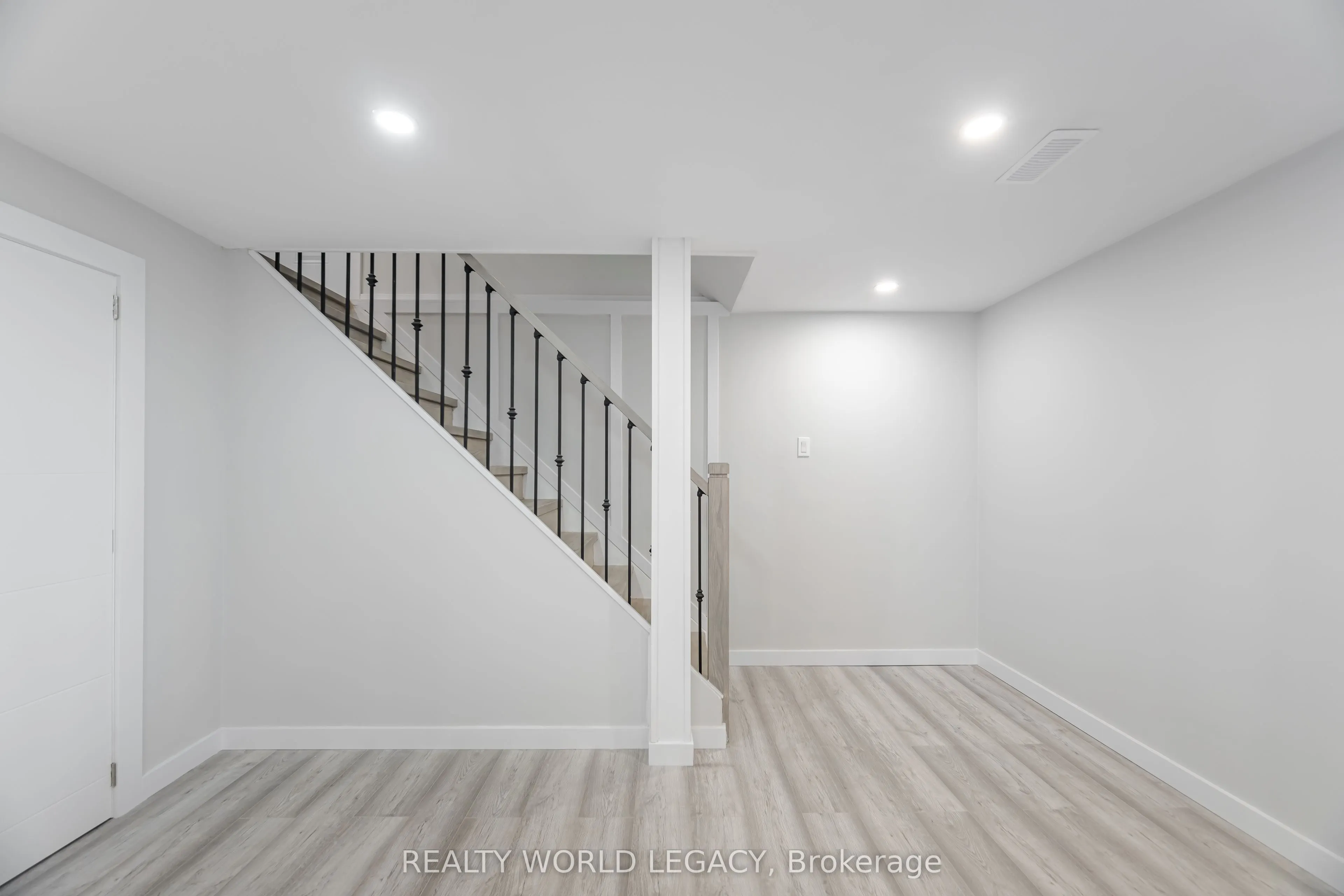 20 Roseneath Crescent